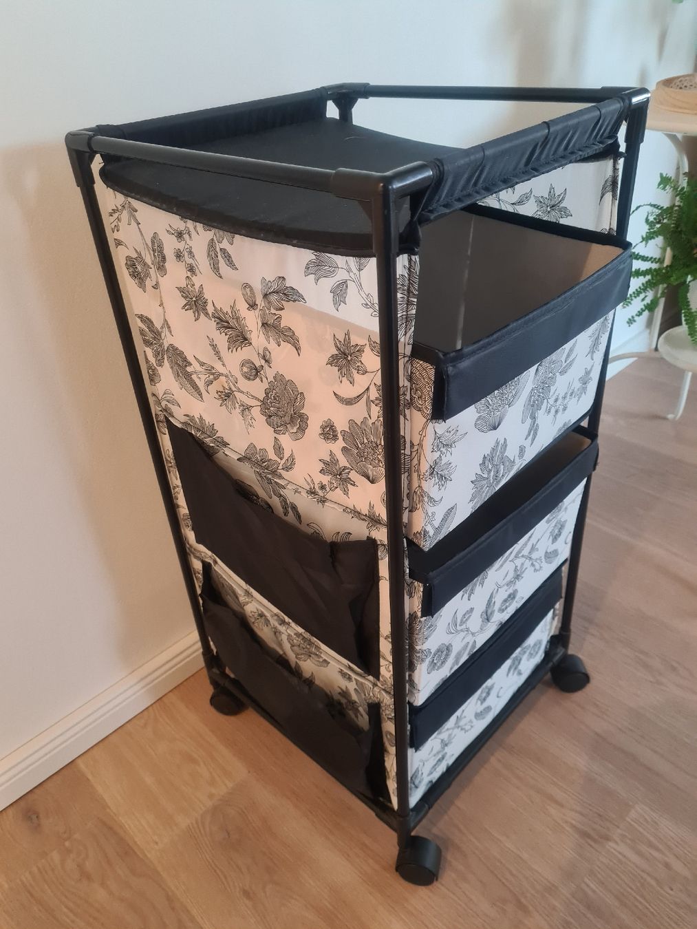 Scaffali: Rollgestell Regal – Usato da Villigen venduto da mir_8jrr 1