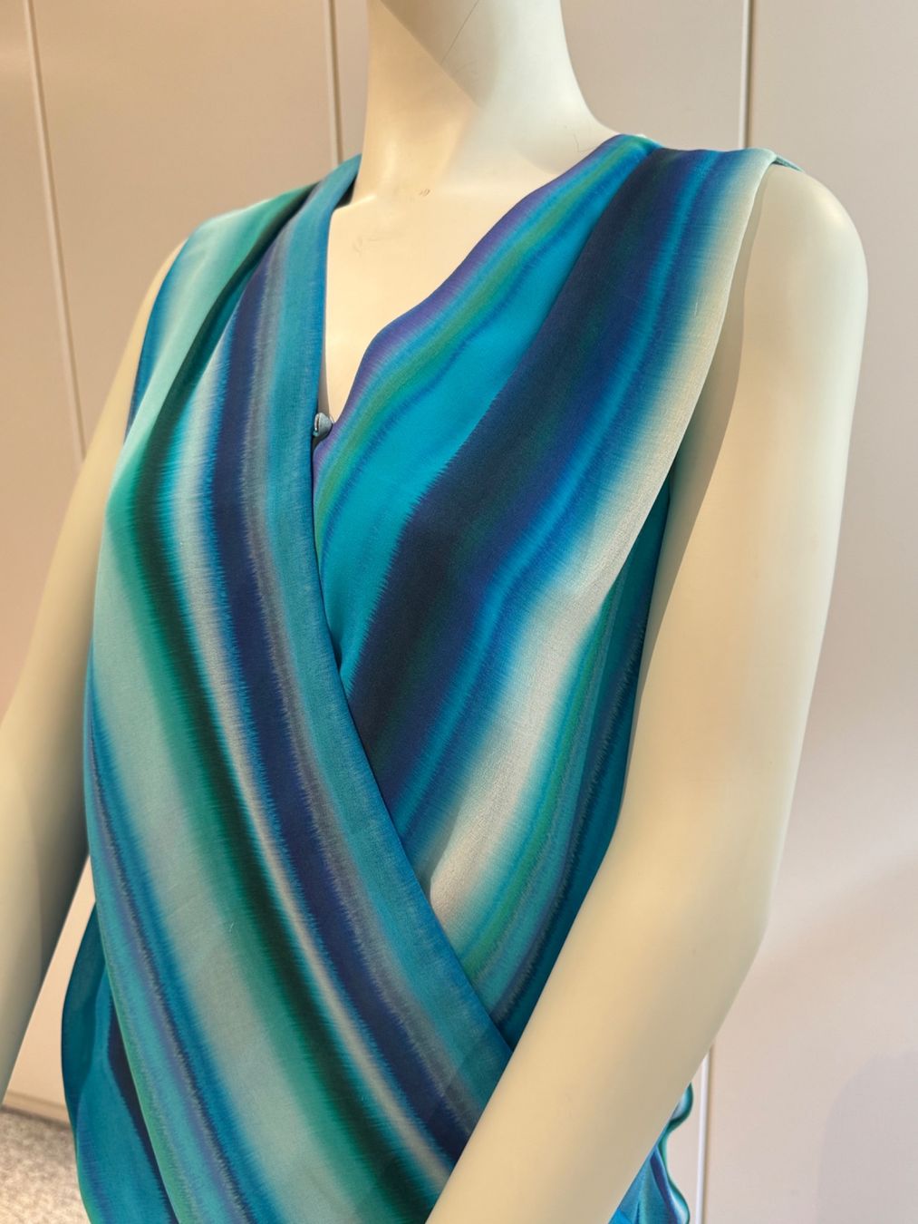 Camicette: Élégante blouse turquoise 40 – Nuovo (secondo la descrizione) da Genève venduto da fto_sz8d 1