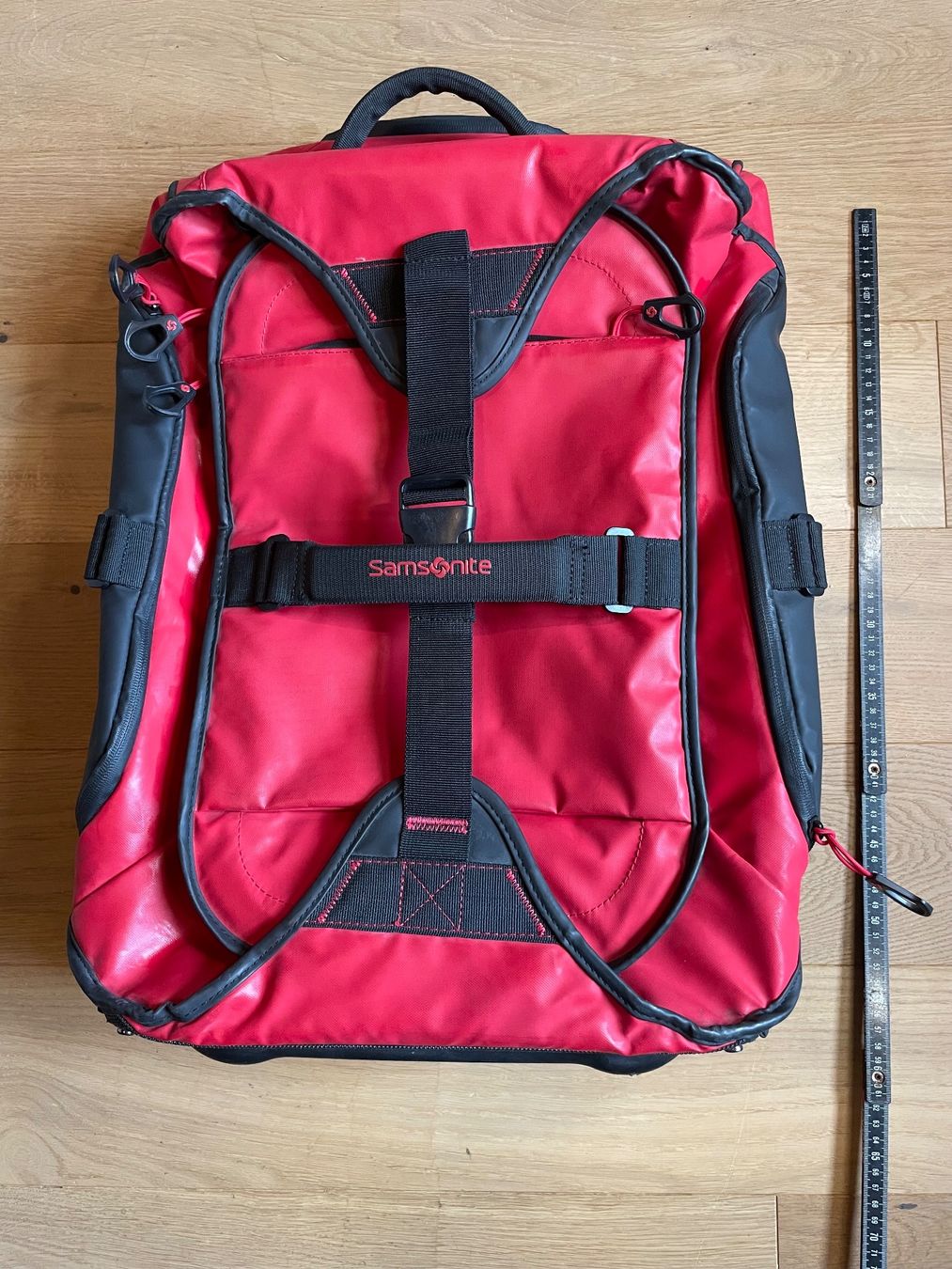 Samsonite Reisekoffer: Samsonite Trolley wasserfest Reisetasche Rollkoffer Rot – Gebraucht aus Bubikon von SwissSecondLife