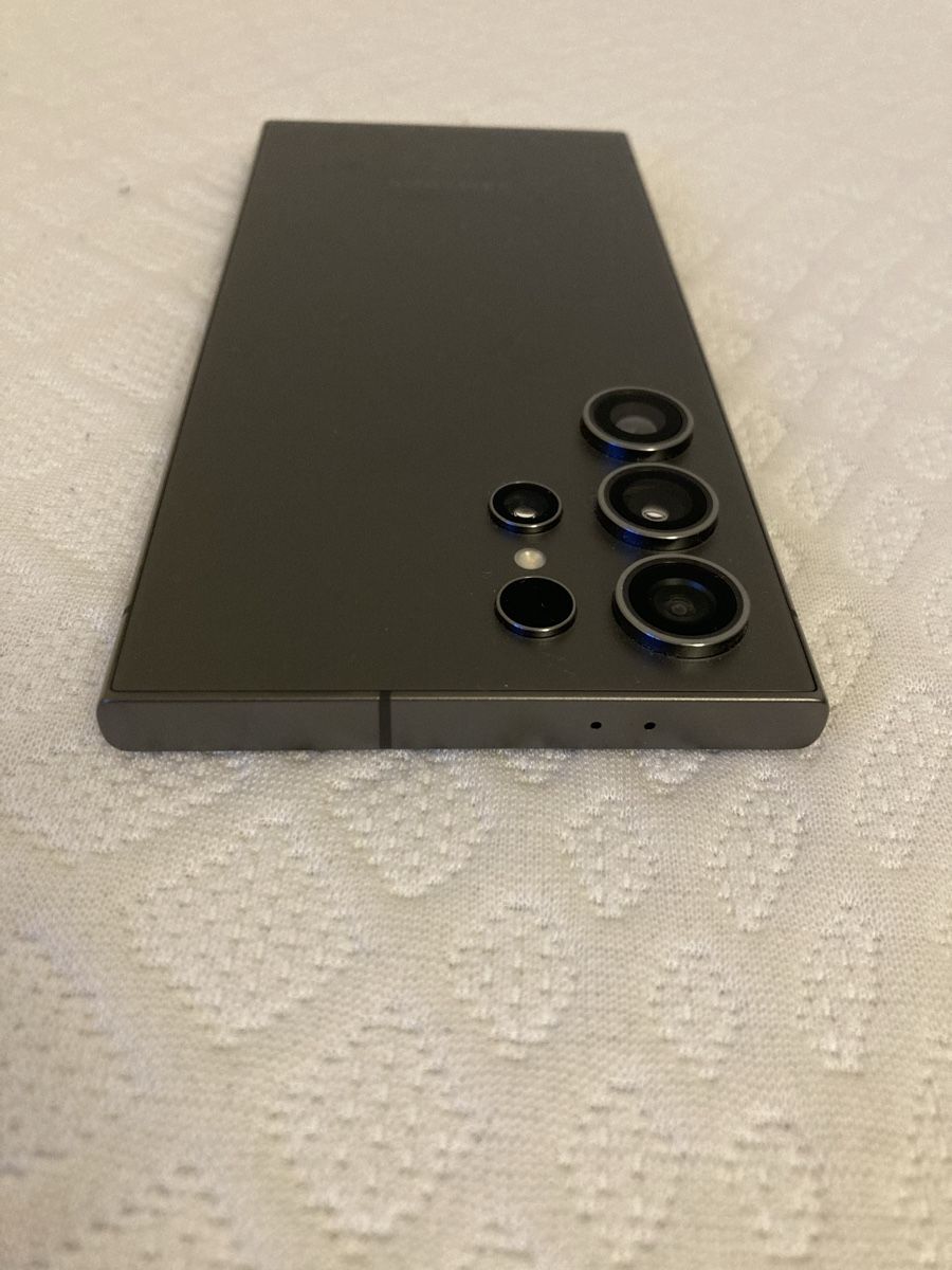 Samsung Telefoni cellulari / Smartphones: Samsung Galaxy S24 Ultra NEU – Nuovo (secondo la descrizione) da liestal venduto da top29 7