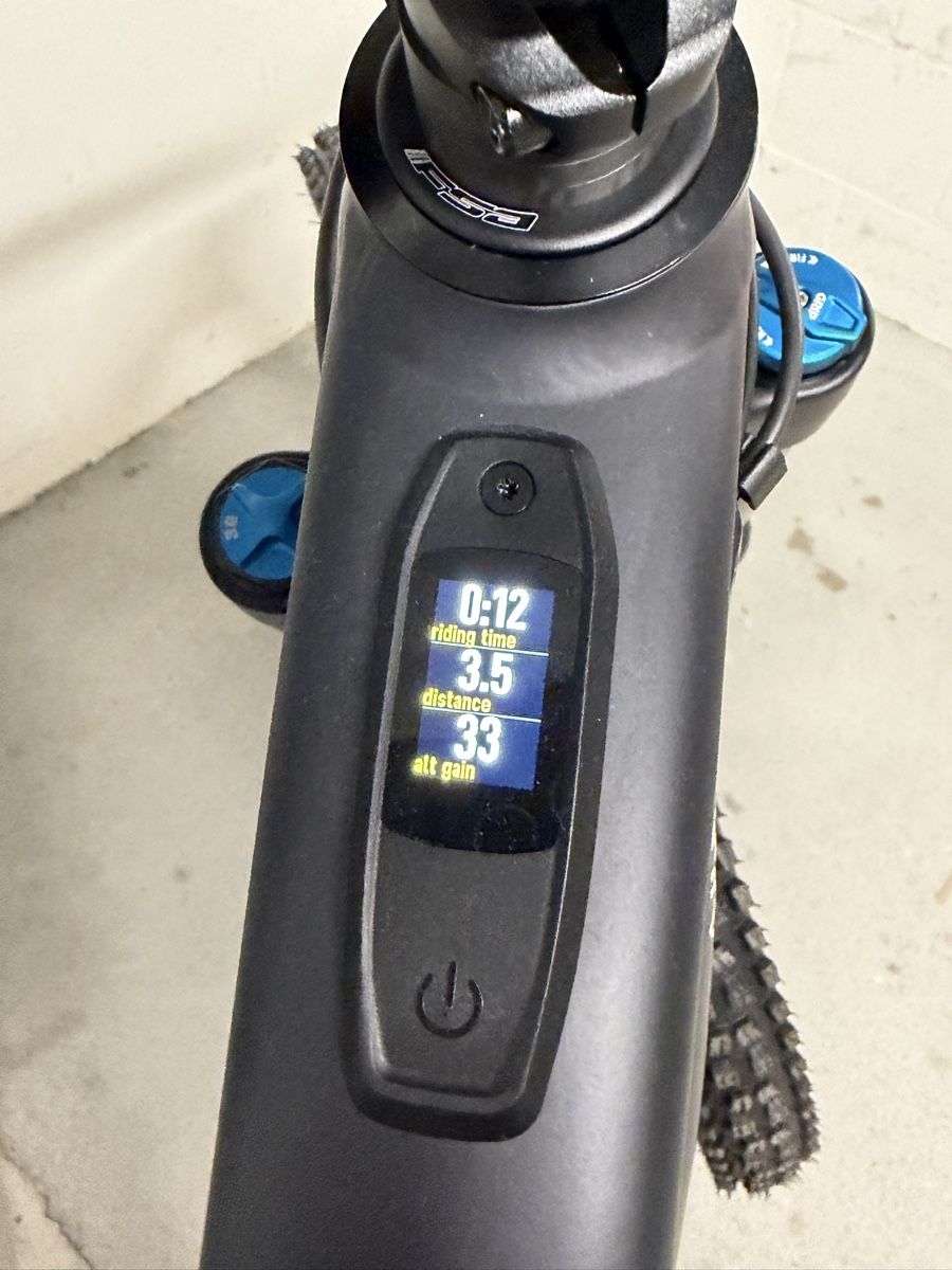Specialized Velos: E-Bike Specialized Turbo Levo 700 Wh – Neu (gemäss Beschreibung) aus Alpnach Dorf von FO91 6