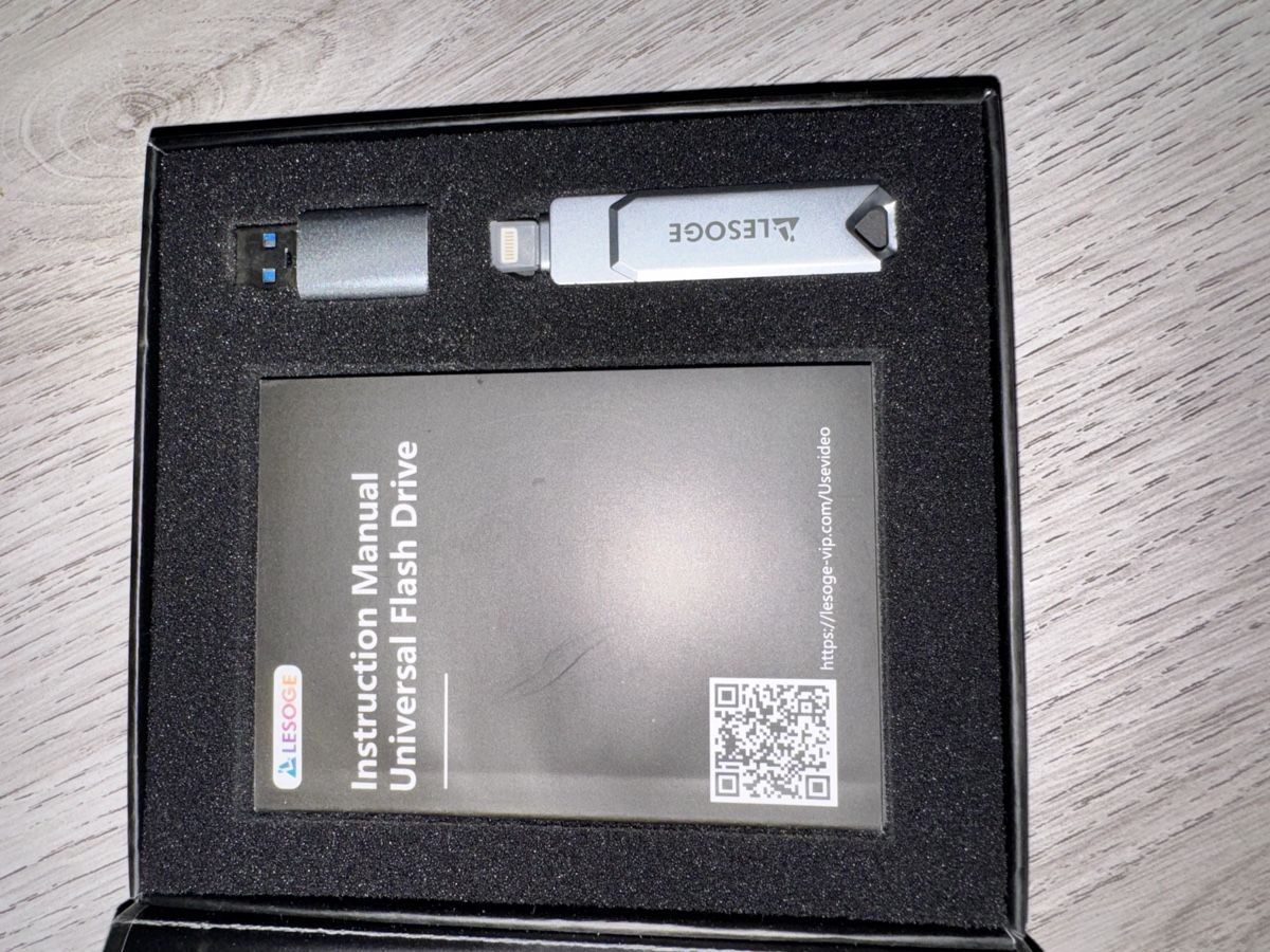 Chiavette USB: LESOGE Universal Flash Drive - Für iPhone und Android! – Nuovo e nell'imballaggio originale da Flamatt venduto da ard_9ctk