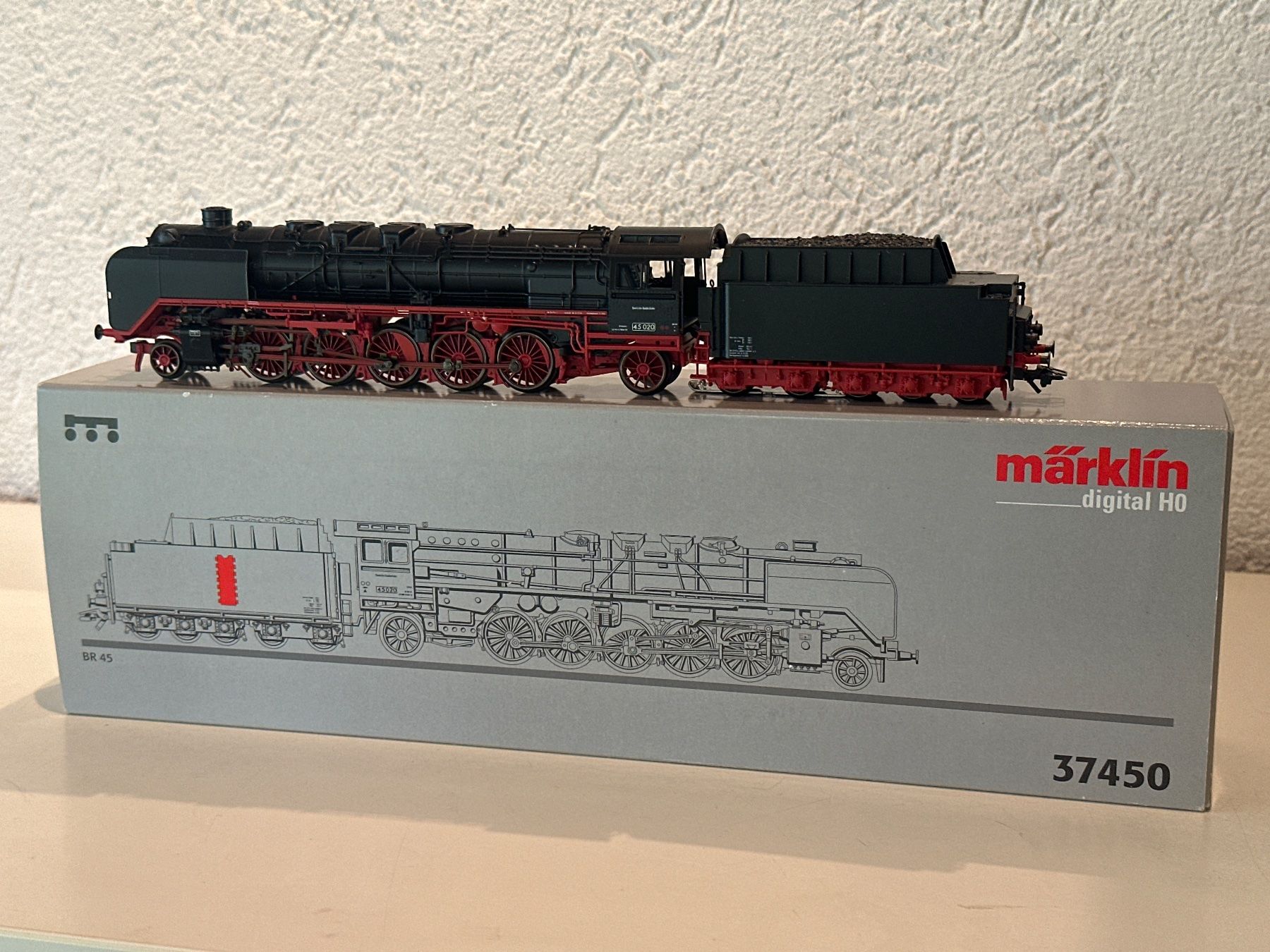Märklin Modellini di ferrovie: Märklin H0 37450 DB Güterzug – Usato da Aarburg venduto da flacon05