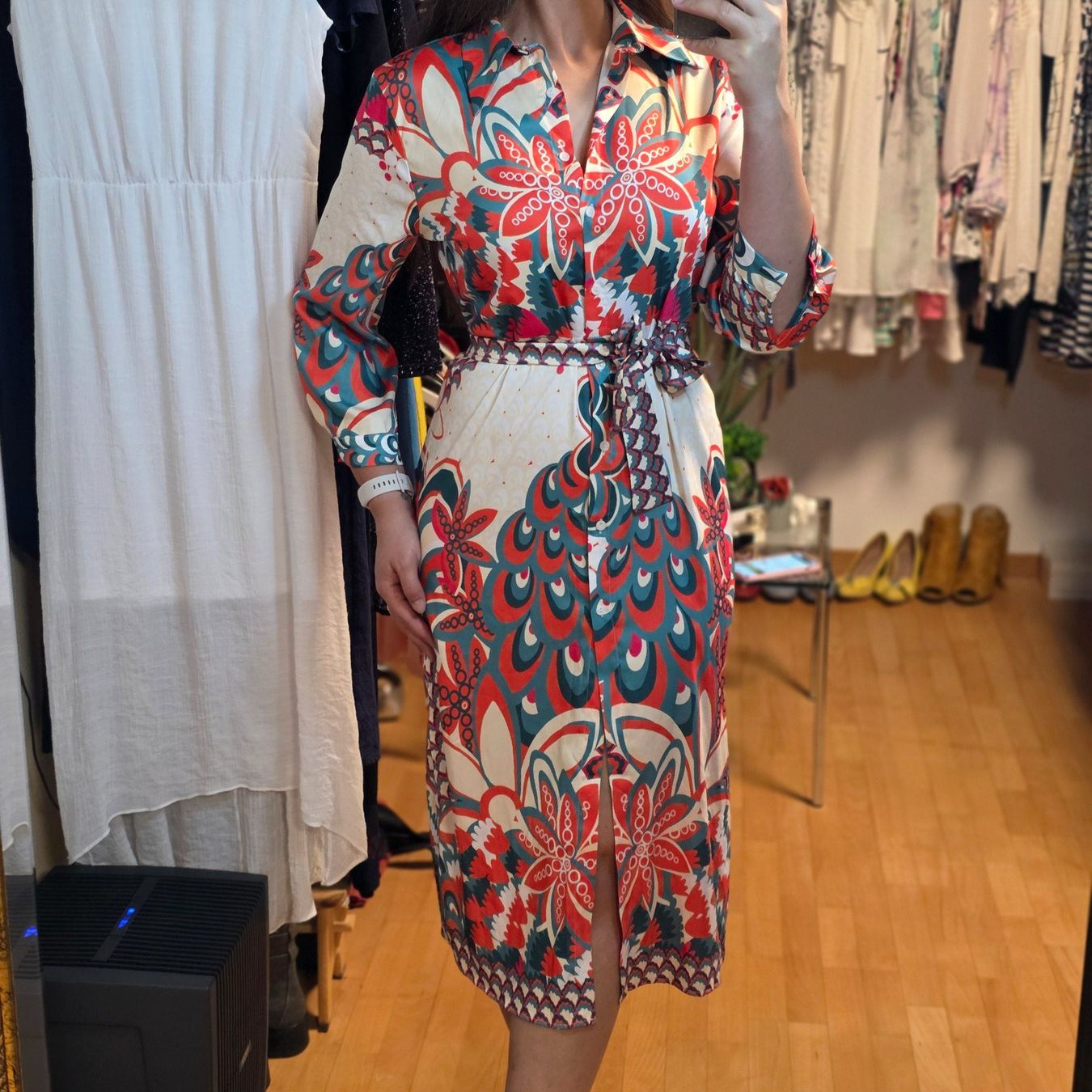 Vestiti: Elegantes Kleid mit Muster & Gürtel Gr. M – Usato da Wald ZH venduto da CapLux 1