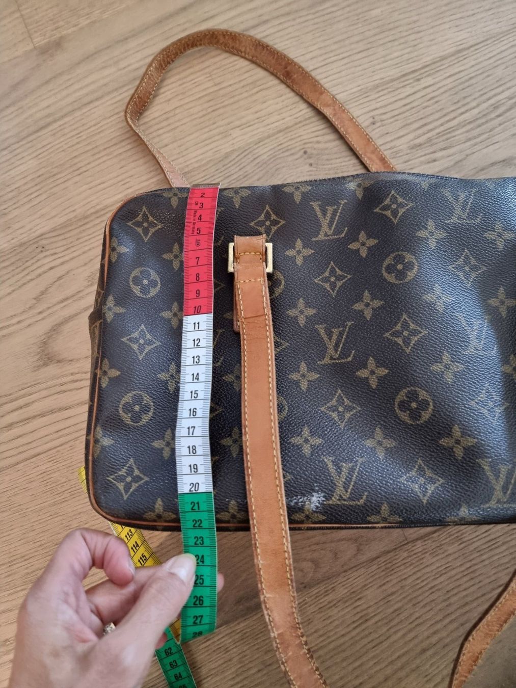 Louis Vuitton Borse da donna: Louis Vuitton "CITE" GM – Usato da Buttikon SZ venduto da Limo180 7