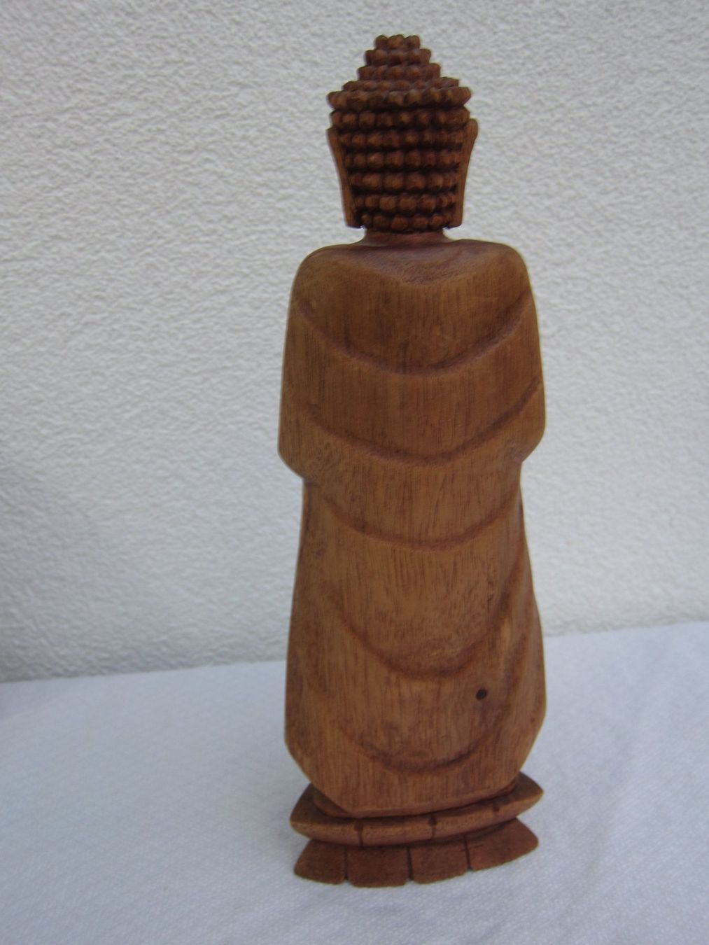 Statuette: DEKORATION AUS HOLZ – Usato da Regensdorf venduto da Eri8057 8