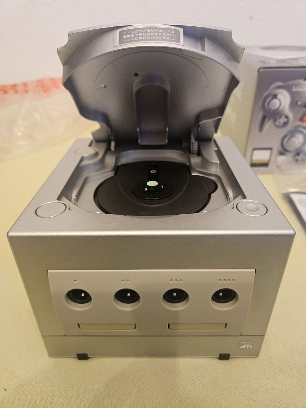 Nintendo Console: Nintendo GameCube Enjoy Plus Pak Silber – Nuovo (secondo la descrizione) da Malters venduto da Angry_Sepp 1