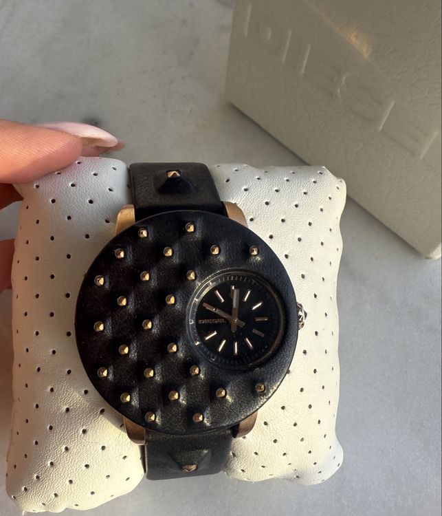 Diesel Orologi: Montre Diesel Femme DZ5481 Cuir Noir - État Excellent! – Nuovo (secondo la descrizione) da Petit-Lancy venduto da ctaz 4