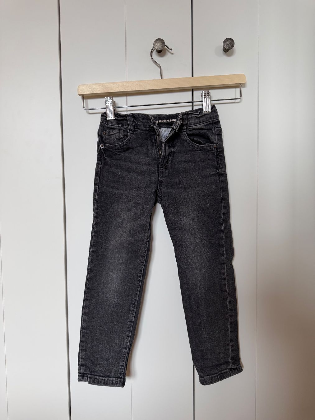 Zara Pantaloni: 2 Zara Mädchen Jeans gr110 – Nuovo (secondo la descrizione) da Zürich venduto da esz_r67s 2