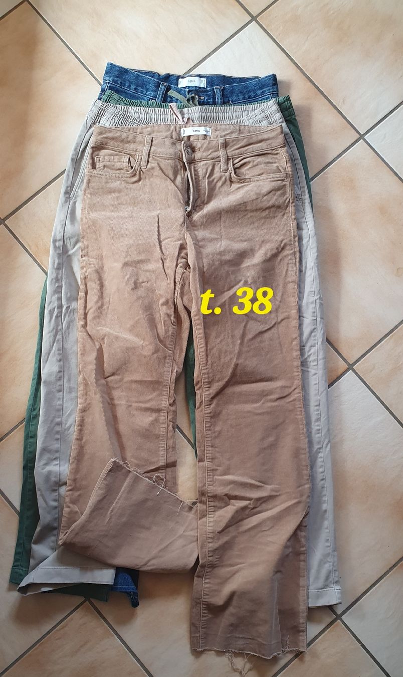 Jeans: 4 pantalons jeans T. 38 – Usato da Servion venduto da meno999