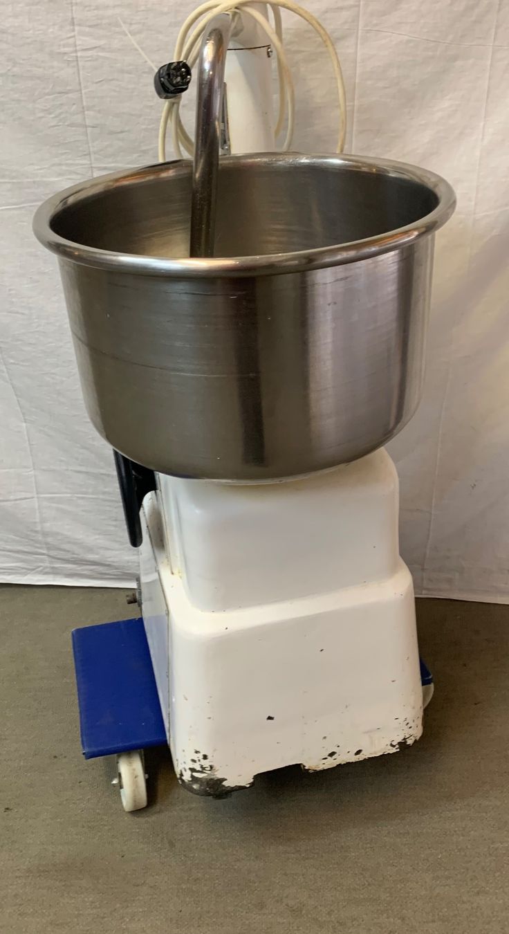 Elettrodomestici da cucina: Knetmaschine Diosna! – Usato da Brunnen venduto da Allerwaren 5