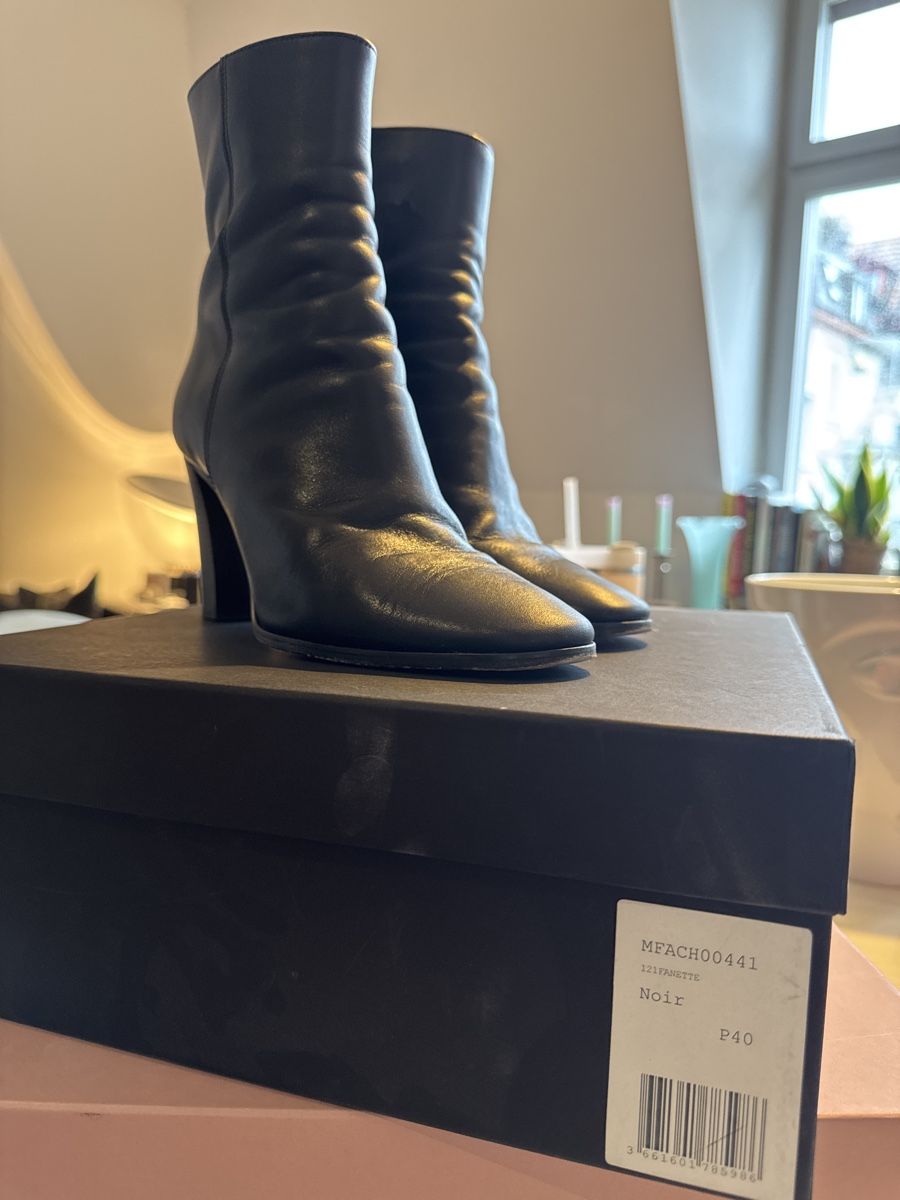 Maje Scarpe da donna: MAJE Stiefel Leder schwarz Gr. 38 – Usato da Zürich venduto da Aliciki 6