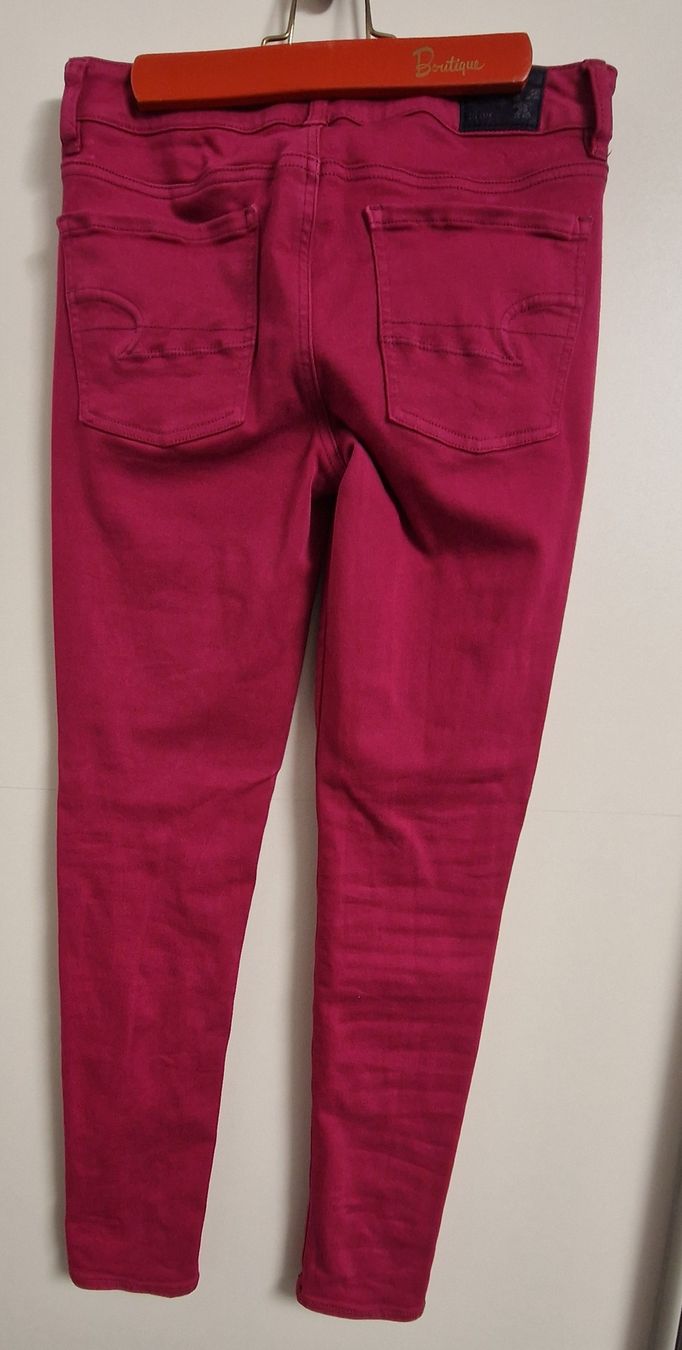 American Eagle Pantaloni: American Eagle Hose – Usato da Itingen venduto da Claudia.E 1