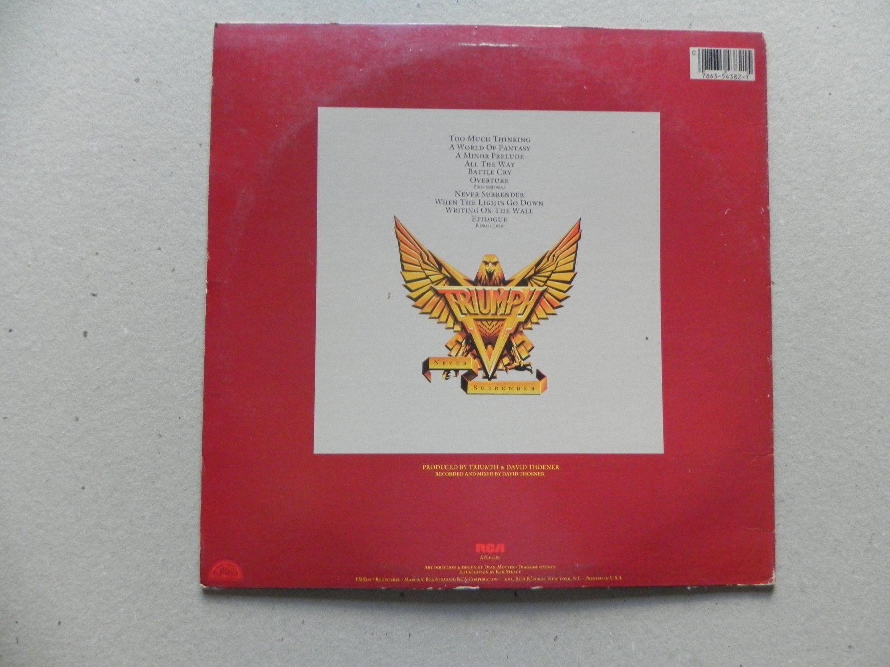 Dischi in vinile: LP Canada Hardrock Band Triumph 1983 Never Surrender – Usato da Siebnen venduto da krimsie 1