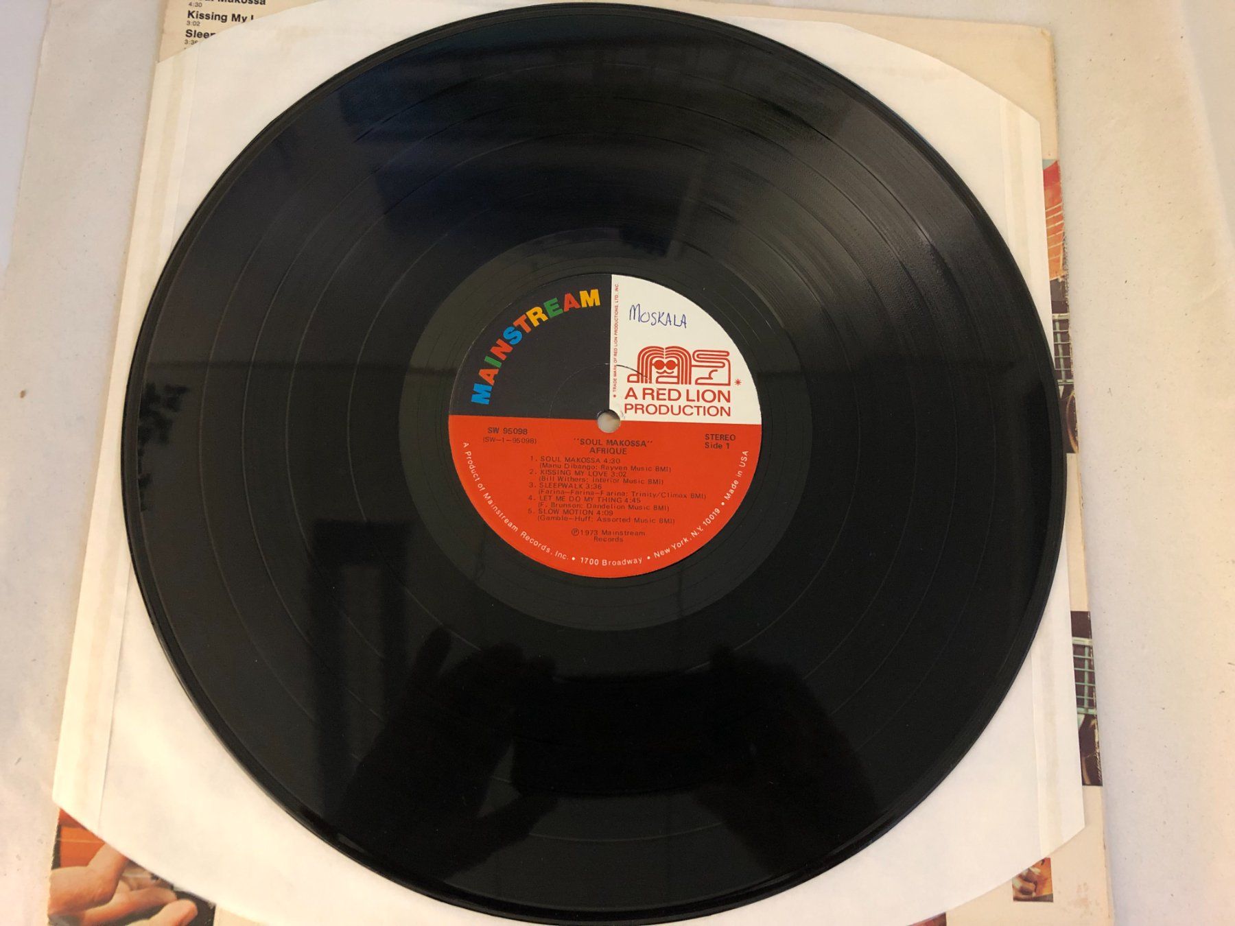 Dischi in vinile: AFRIQUE - Soul Makossa (LP) – Usato da Zufikon venduto da mirageg5 2