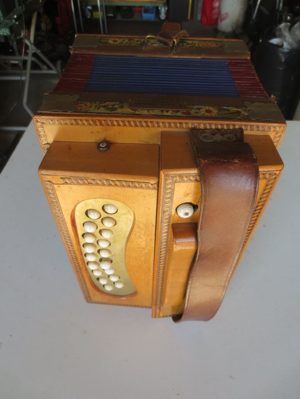 Strumenti musicali: Akkordeon antik – Usato da Weier im Emmental venduto da waefler03 2