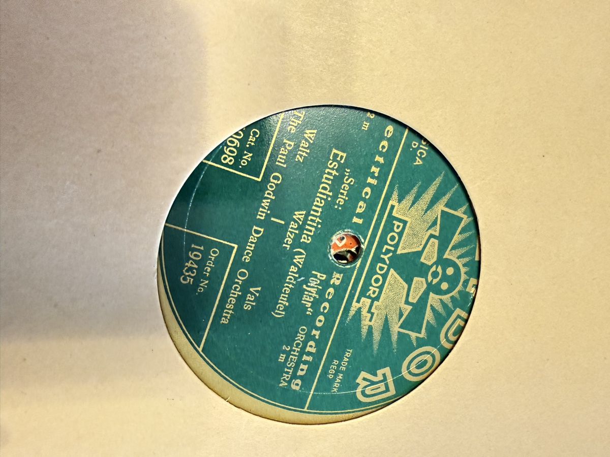 Dischi in vinile: 11 Schellack Schallplatten 78 u/min.  – Usato da Goldach venduto da Donpancho