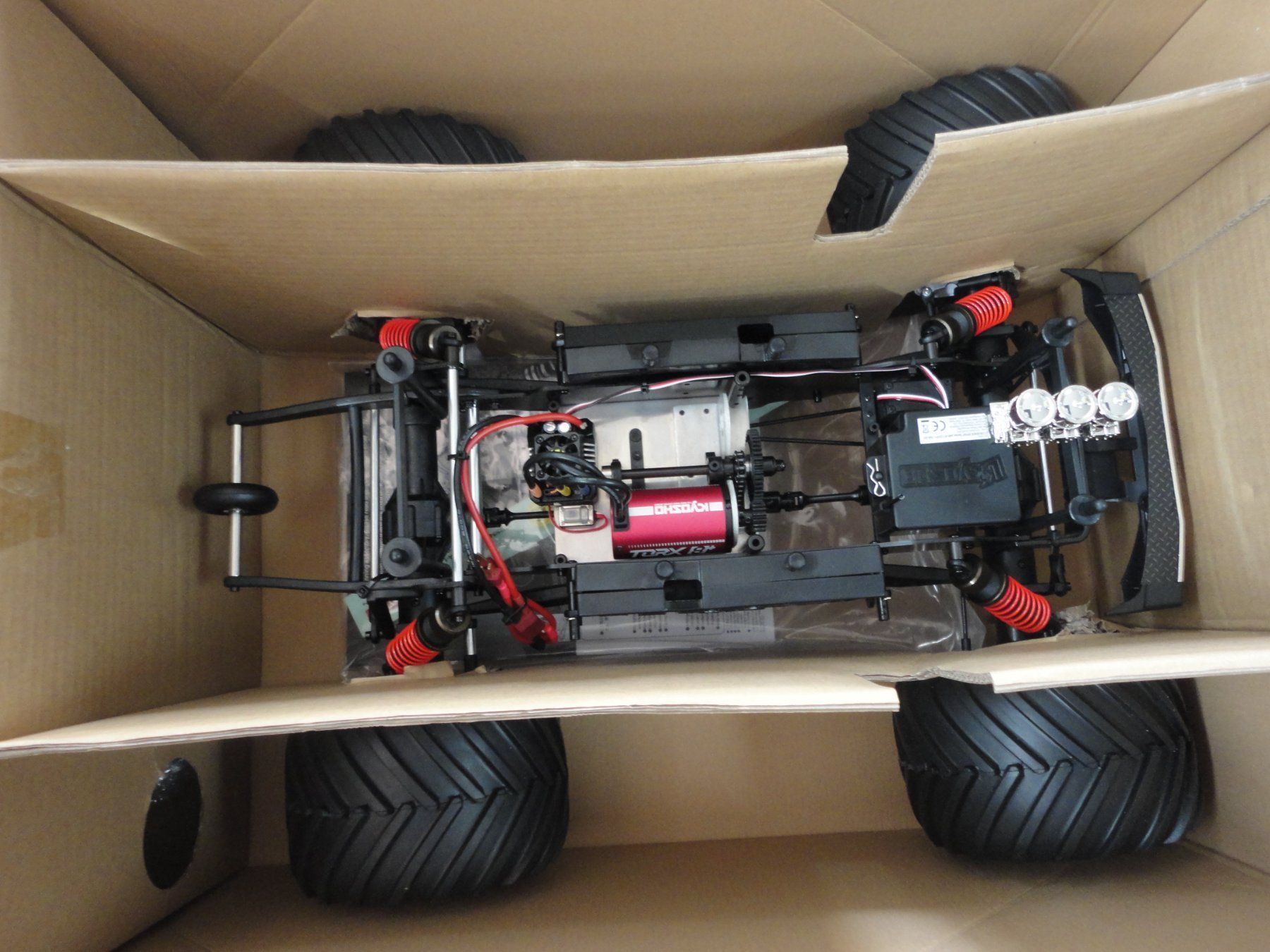 Kyosho Modellismo RC: Kyosho USA Elektro 1:8 – Nuovo e nell'imballaggio originale da Horgen venduto da RcModell 3