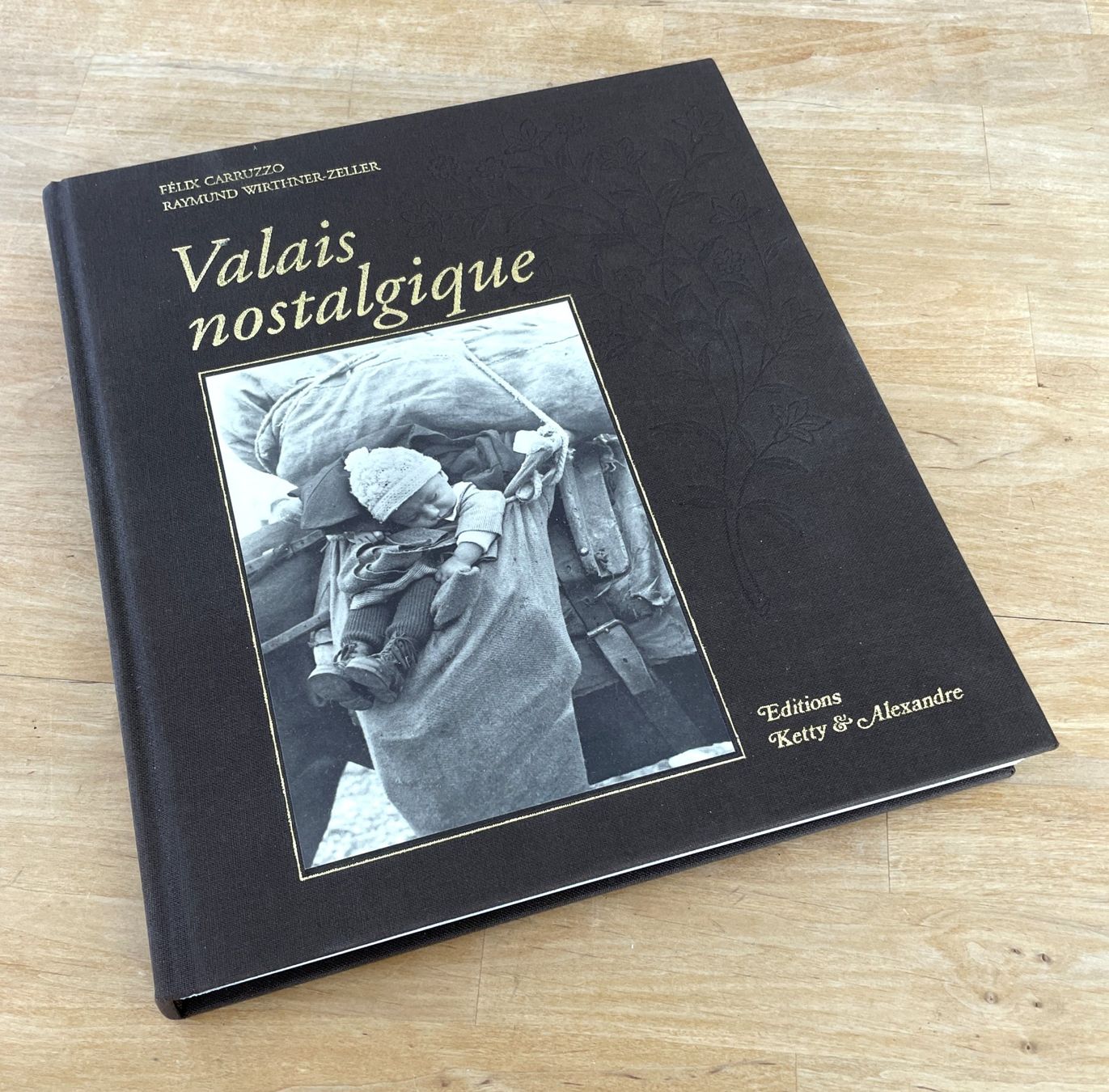 Cartoline postali: Livre - Valais nostalgique – Usato da Savagnier venduto da Ne2065