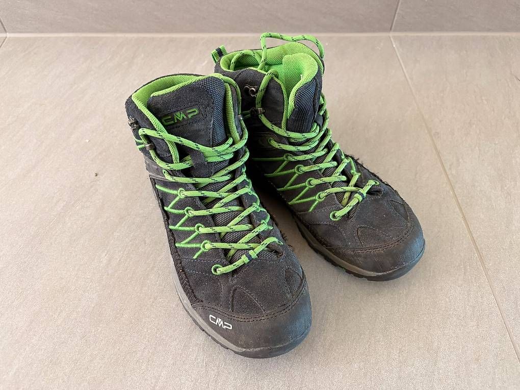 Scarpe da uomo: CMP Wanderschuhe Waterproof, Grösse 39, schwarz/grün – Usato da Boniswil venduto da FluLeu 3