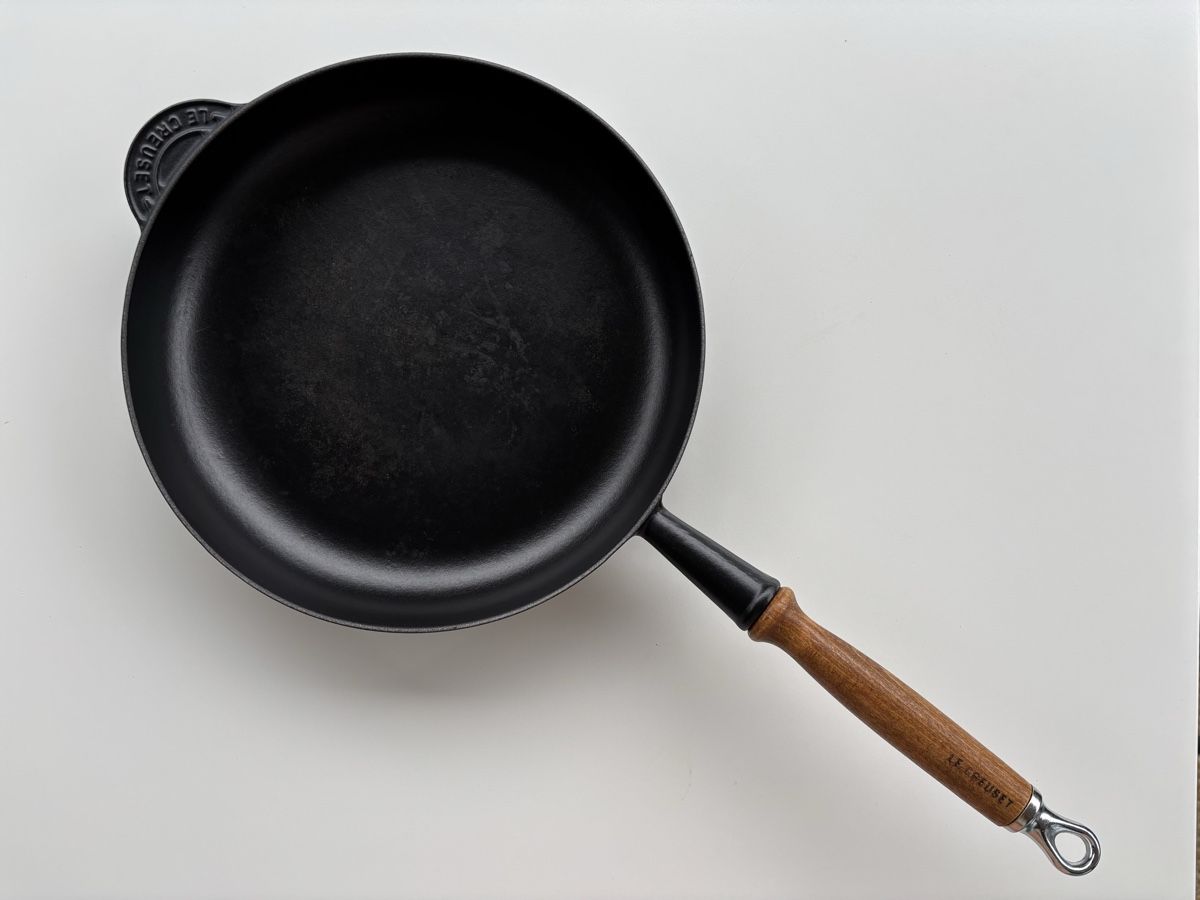 Le Creuset Pfannen: Le Creuset Bratpfanne Tradition – Gebraucht aus Staufen von Fir3worX