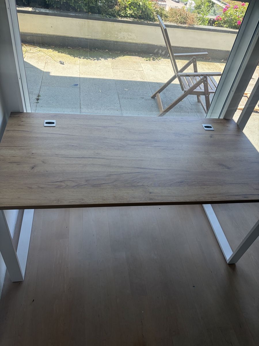 Scrivanie: Wooden desk 180cm – Usato da Stäfa venduto da CharlotteJB 1