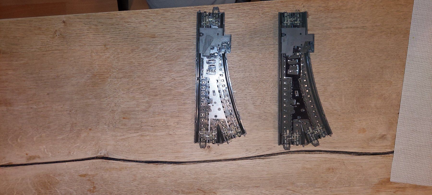 Märklin Modelleisenbahnen: Märklin 24612 Weichen rechts R2 – Defekt aus Sargans von Oliver3012 1