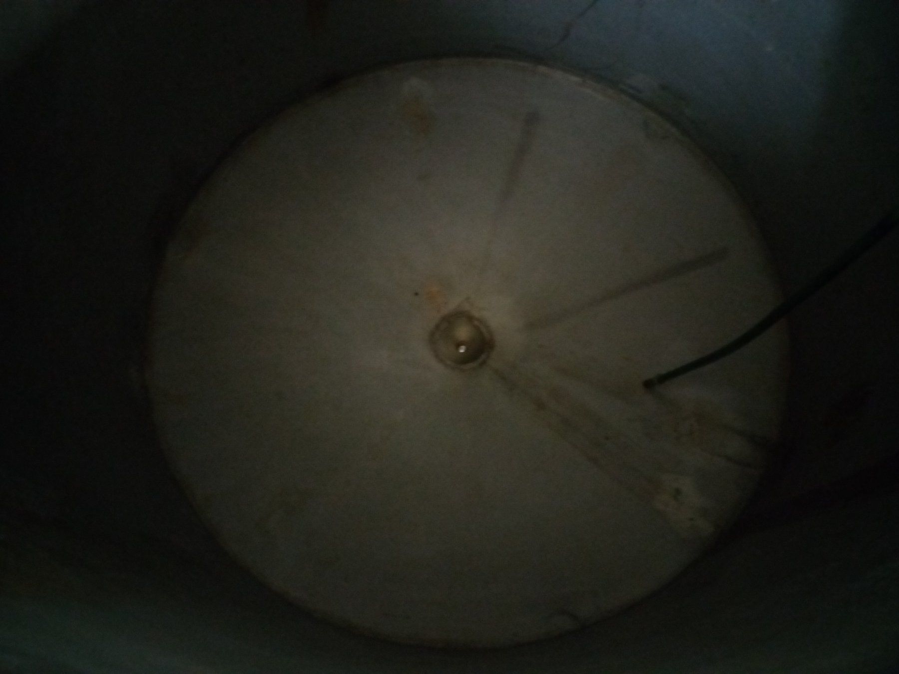 Abbeveratoi e trogoli: Mischtank 300 Liter – Usato da Lutzenberg venduto da Design-Gallery 2
