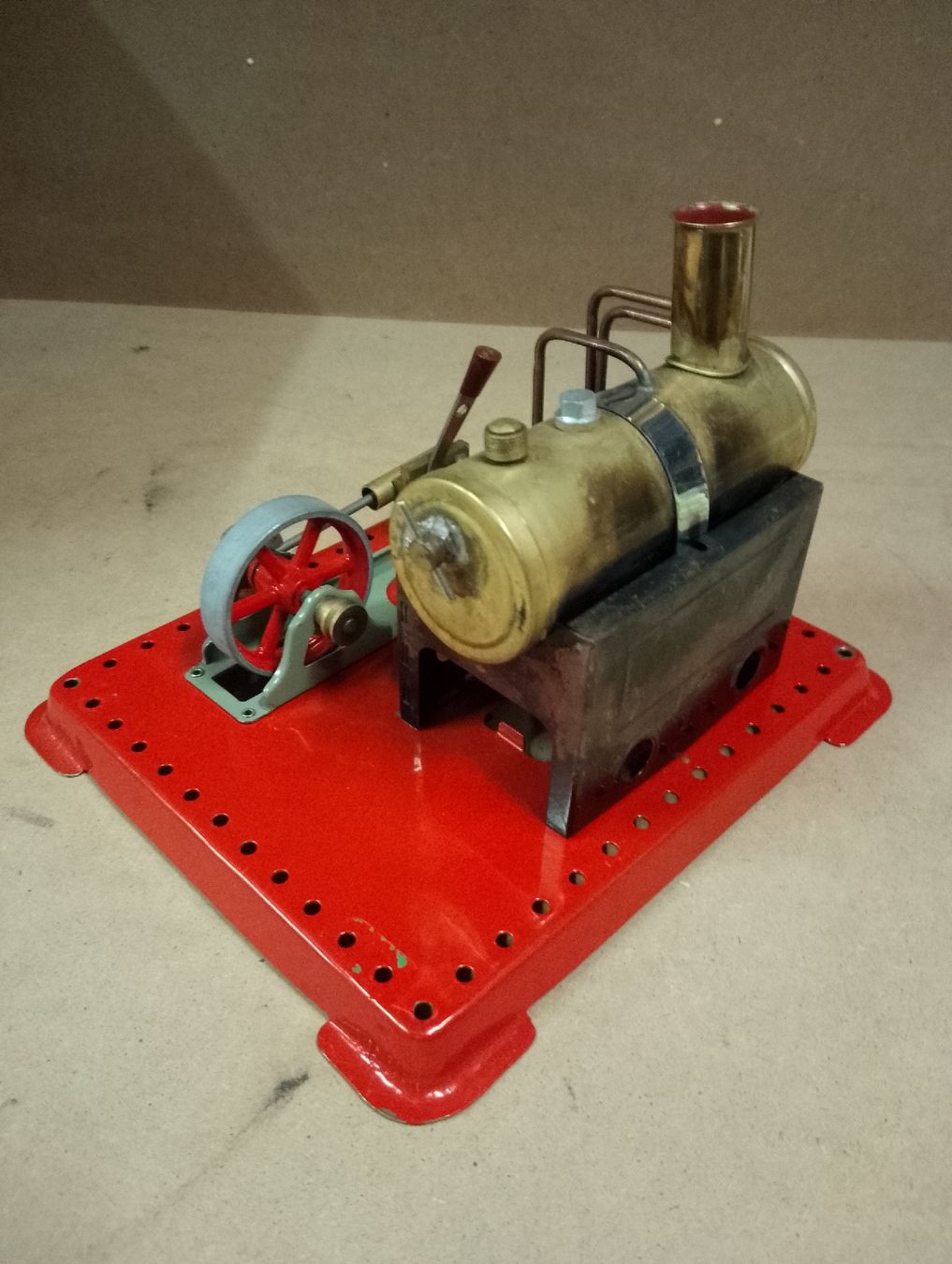 Mamod Kit di modellismo & Modellini statici: Dampfmaschine von Mamod – Usato da Safenwil venduto da dodgewc12 9