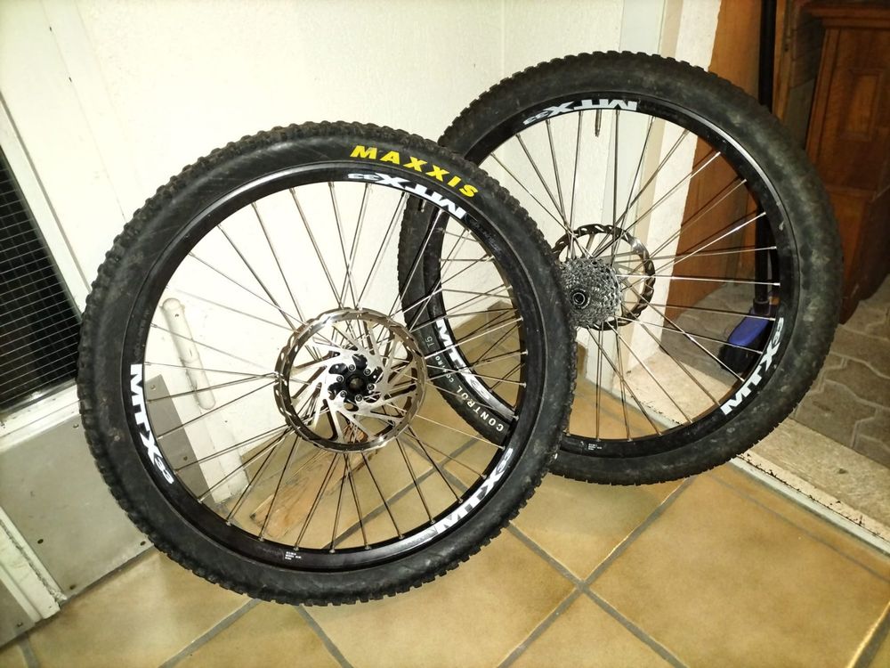 Komplett Radsatz Downhiil MTX33 (Gebraucht) in Aadorf für CHF 9 – nur ...