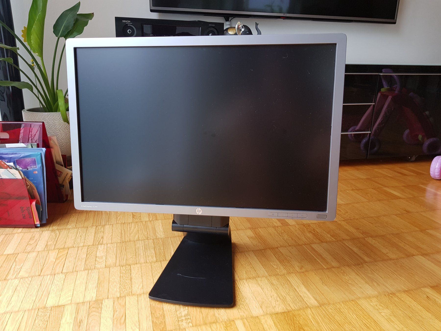 Hewlett Packard Monitor: HP Monitor – Usato da Igis venduto da JUST-4U-ENJOY