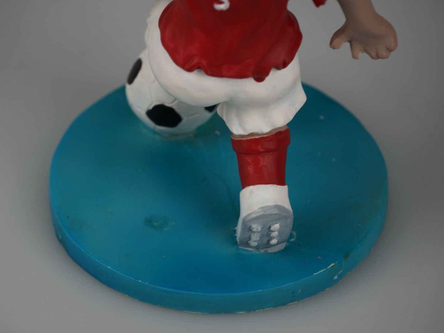 Figuren: Schweizer Fussballspieler Figur – Gebraucht aus Rüti ZH von Restwert_Rueti_ZH 5