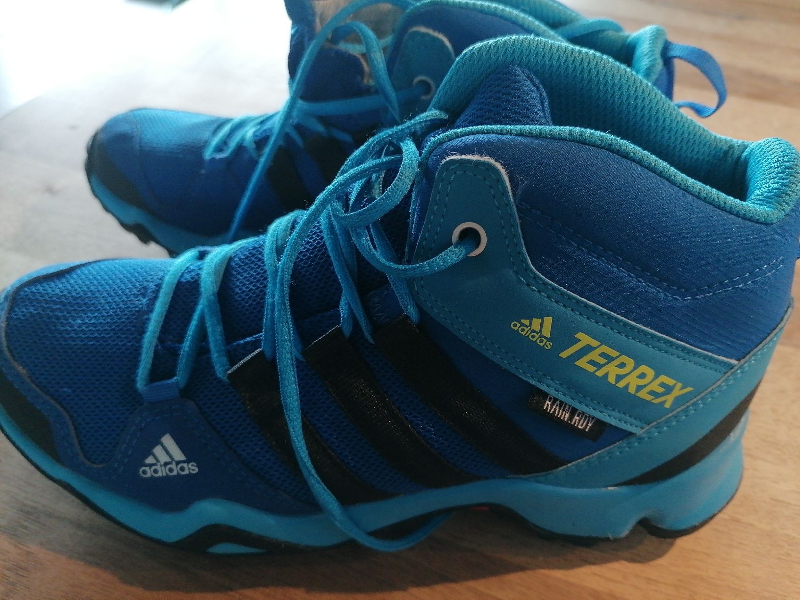 Scarpe da uomo: Adidas terrex 36 2/3 – Usato da Grosswangen venduto da Heka72 3