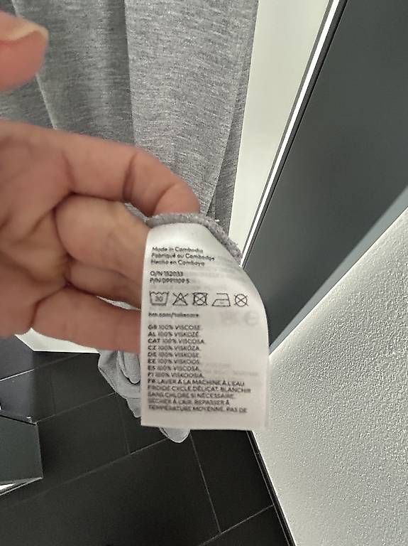 H&M Vestiti: Langes graues Kleid von H&M, Grösse L – Nuovo (secondo la descrizione) da Erlinsbach SO venduto da hallon480 2