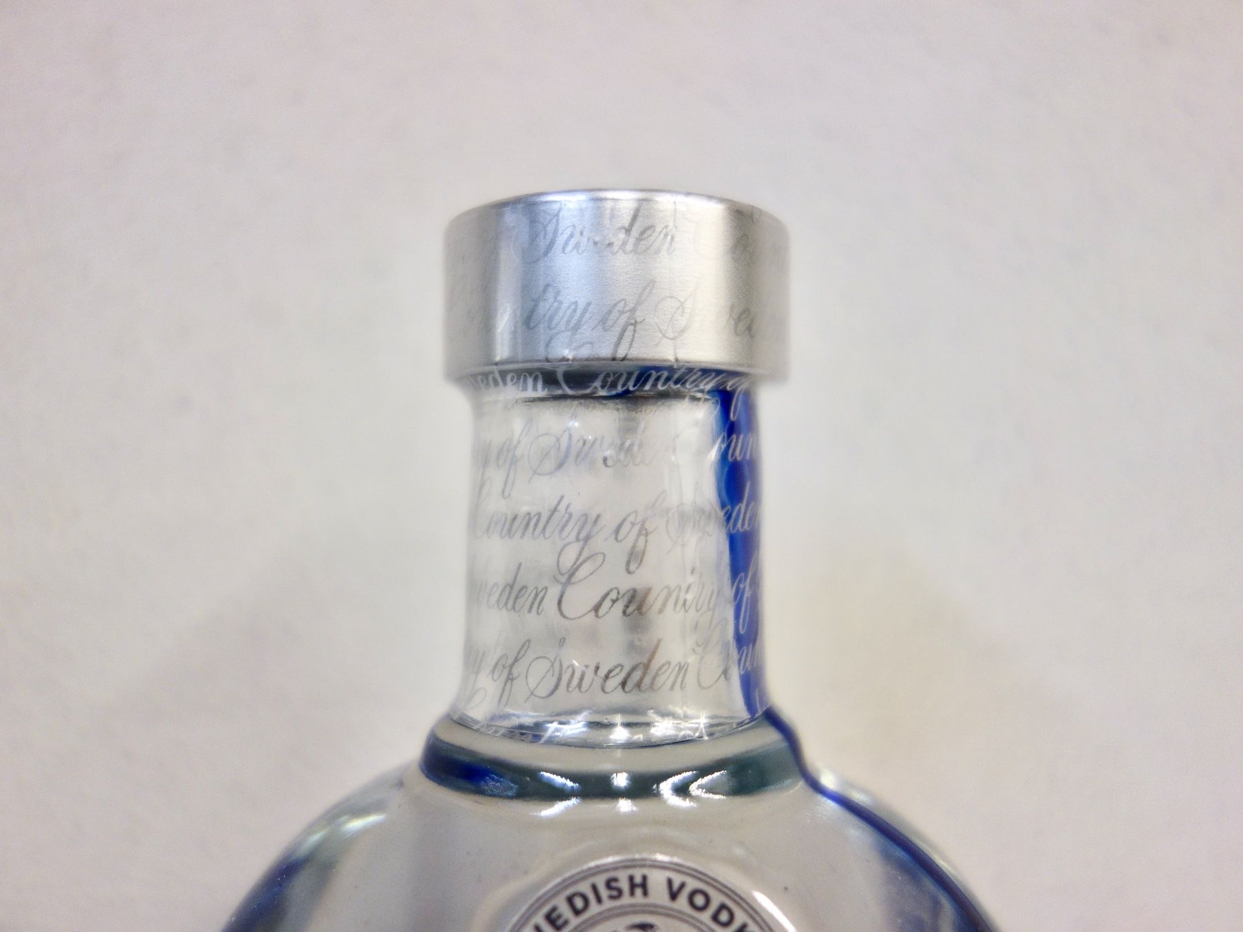 Absolut Vodka Bevande alcoliche: 1 x ABSOLUT VODKA ABSOLUT ORIGINALITY Edition 2013 – Nuovo e nell'imballaggio originale da Kerzers venduto da zimmergruen 5