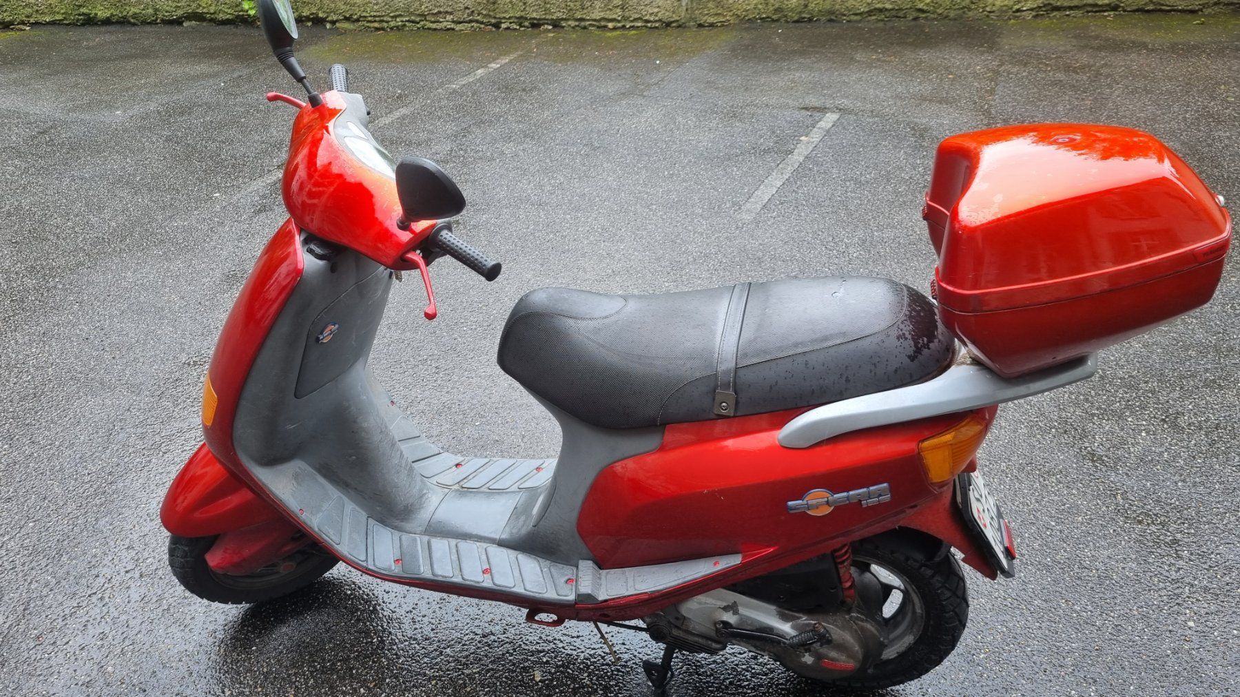 Piaggio Scooters: Piaggio Sfera 125 – Gebraucht aus Olten von  1