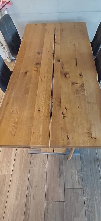 Tavoli: Esszimmertisch aus Massivechtholz Eiche – Usato da Altishofen venduto da Mailer0 2