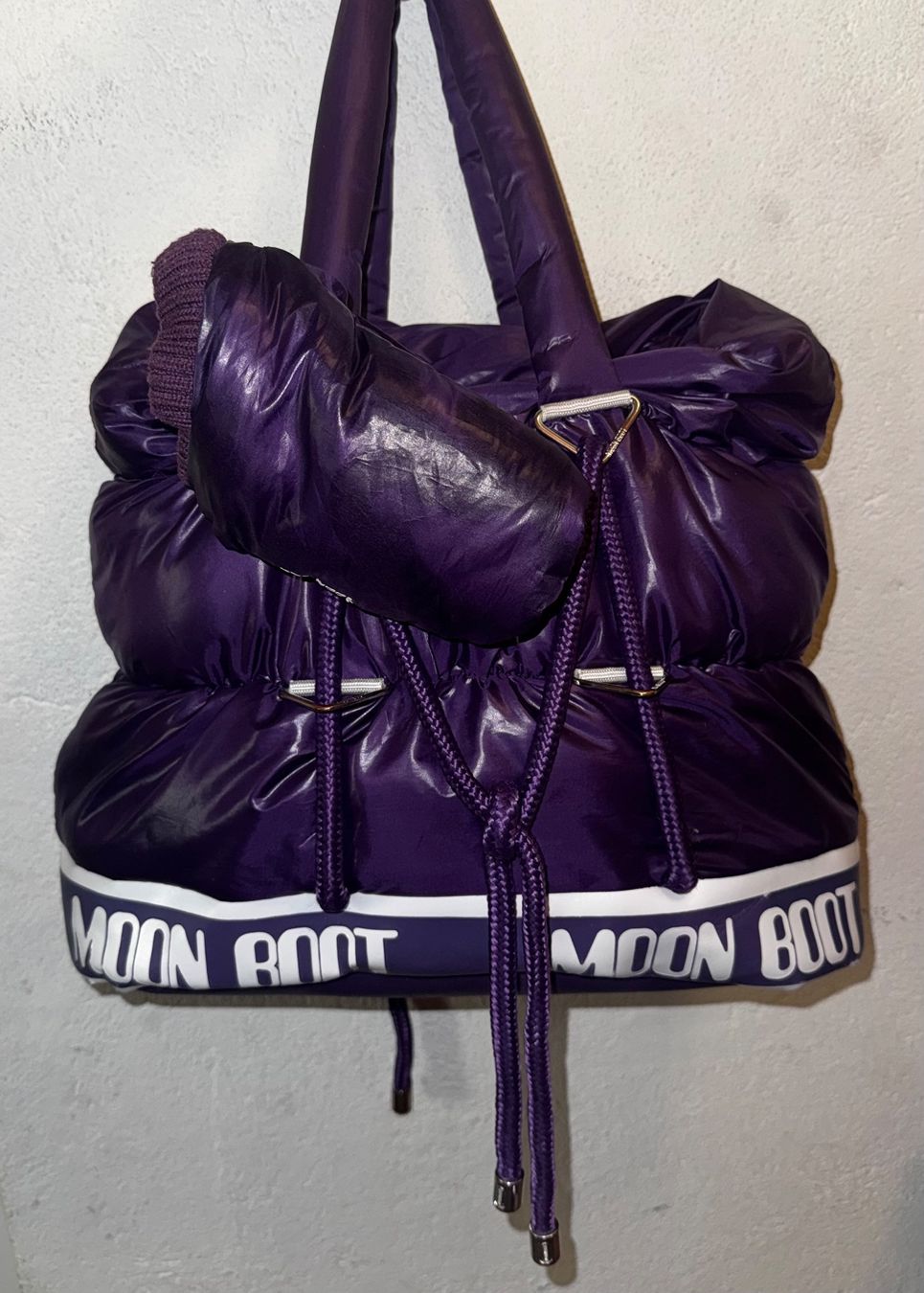 Moon Boot Taschen für Damen: Sac Moon Boot ORIGINAL GIO'S STYLE violet 2000'S – Gebraucht aus Huémoz von lil_8ct8 1