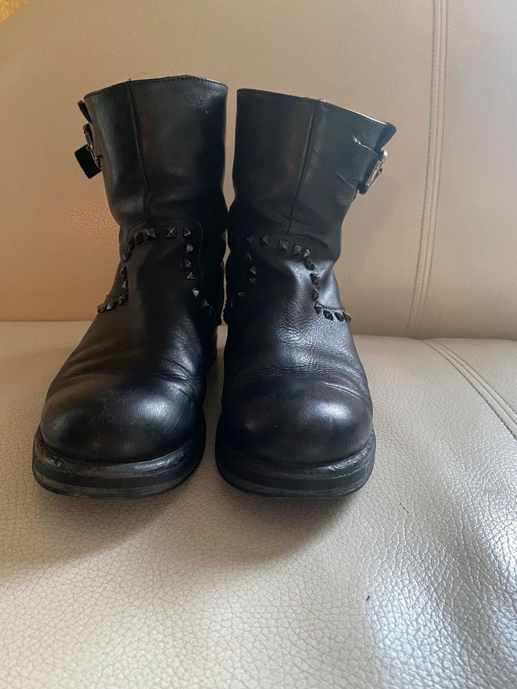 Sisley Scarpe da donna: Sisley leather boots – Usato da Zürich venduto da Yuece