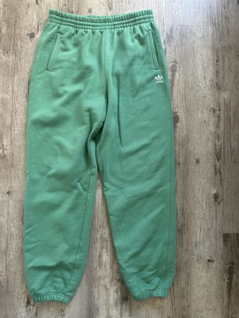 Adidas Jogginghose grün Gr.  L, wenig getragen 