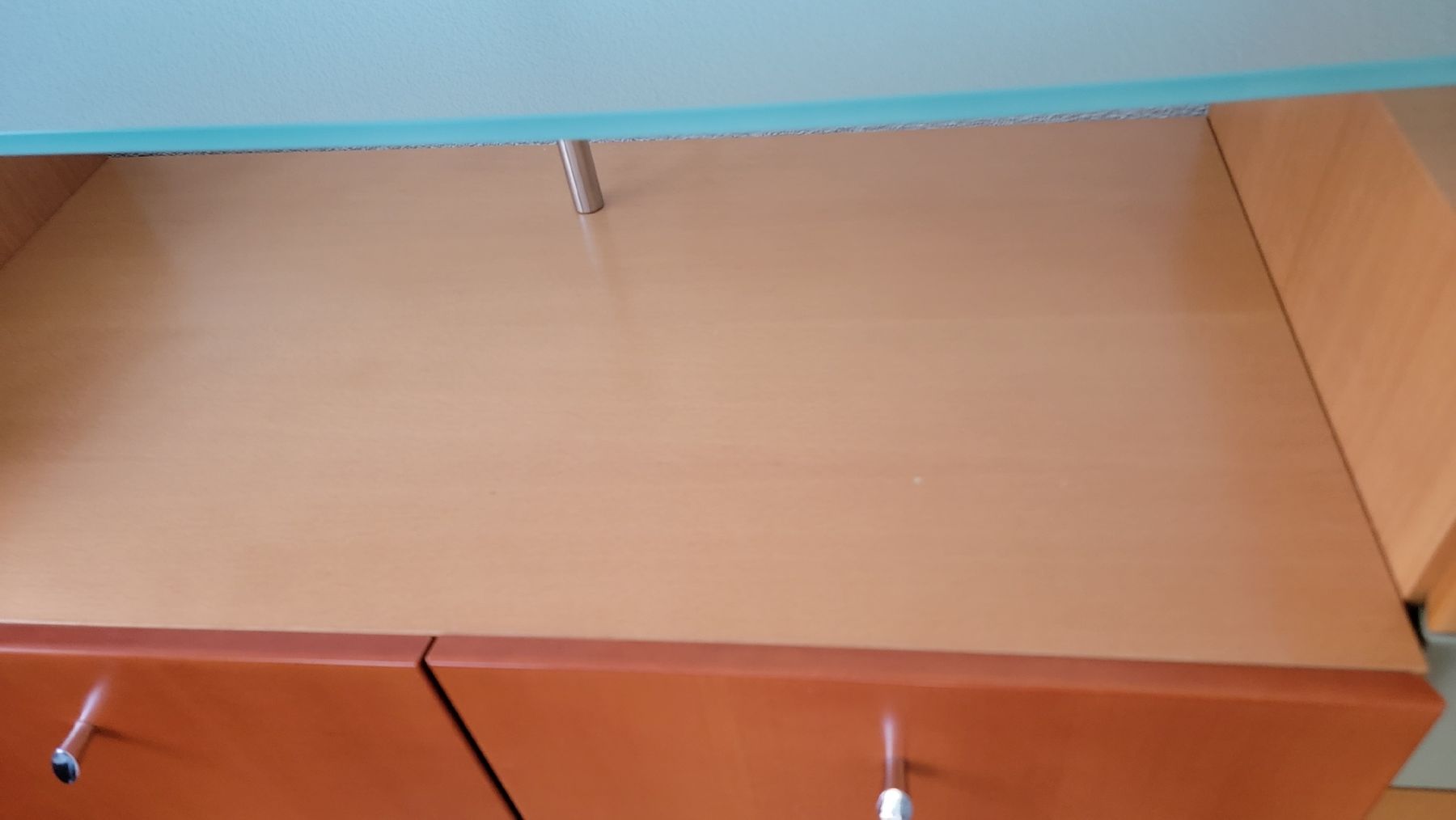 Credenze: Sideboard /Buffet mit Glasplatte, 180x115x47cm, Top! – Nuovo (secondo la descrizione) da Diegten venduto da Tbamat00 6