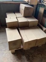 Eichenklötze Hocker massiv ca. Masse 400/270/240mm  ES3616.