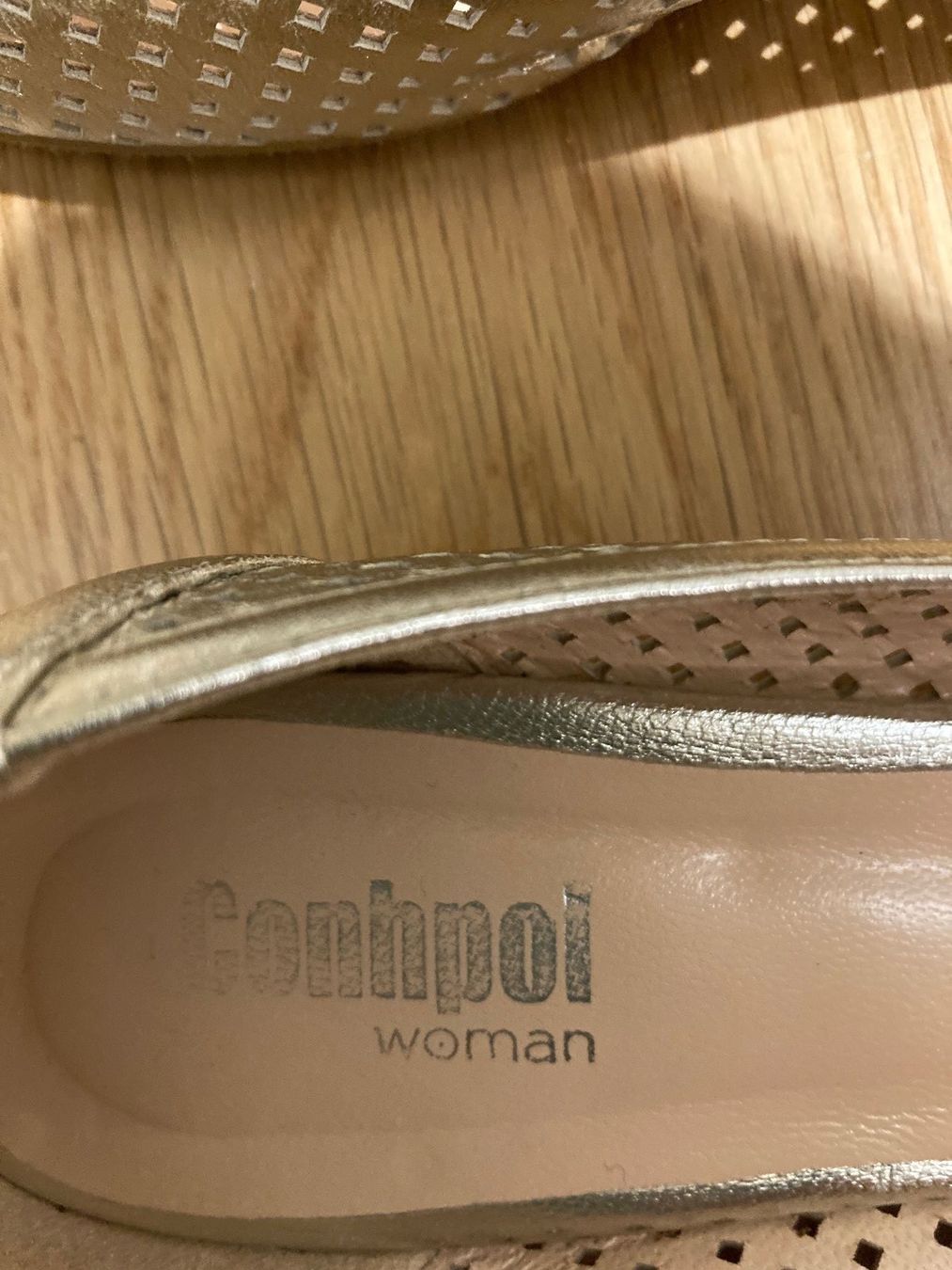 Scarpe da donna: silbrige Ballerinas Gr. 38 – Usato da Stallikon venduto da dotka07 2