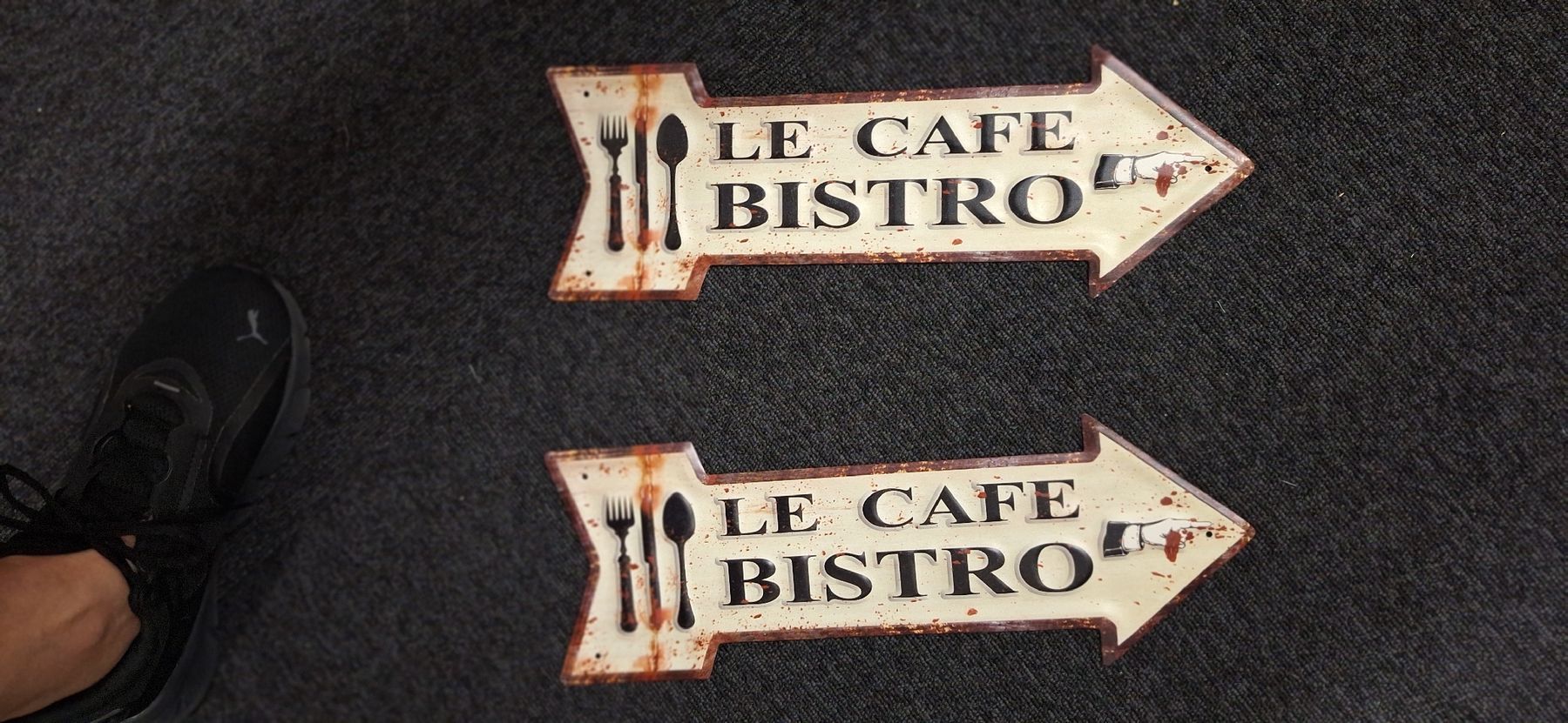 Insegne: Dekoschild Le Cafe Bistro Pfeilform Rostoptik  – Nuovo (secondo la descrizione) da Brugg AG venduto da bacbac5757 2