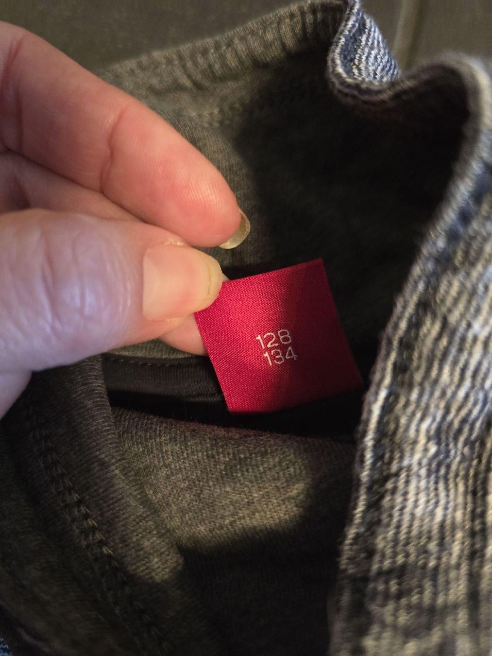 S.Oliver Maglioni & Felpe: S.Oliver Pullover Gr. 128/134 – Usato da Unterentfelden venduto da Panda-87 2