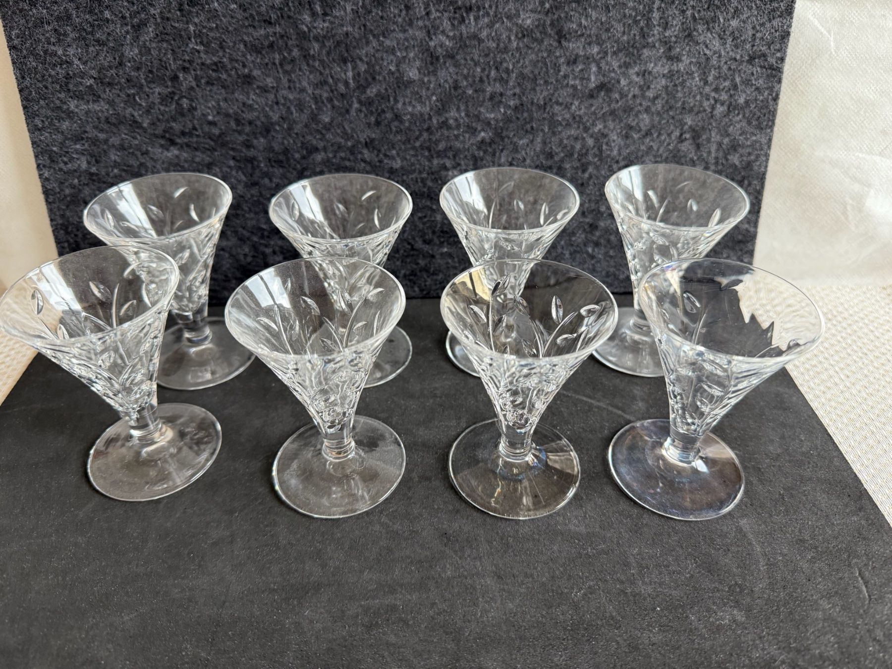Bicchieri: Verres à liqueur - 8x – Usato da Sion venduto da accroshoes 2