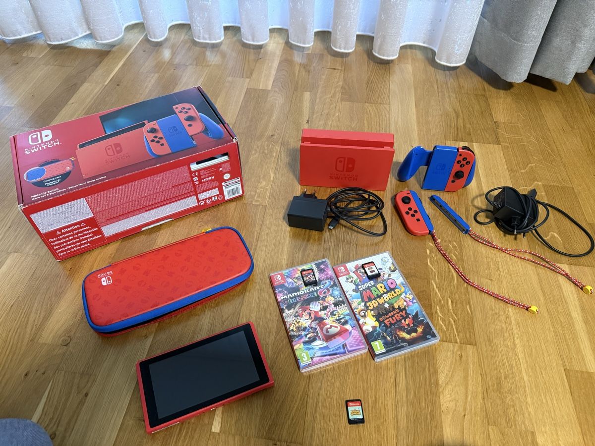 Nintendo Consoles: Nintendo Switch Mario Red & Blue Edition OVP – D'occasion à Oberönz par sheky01