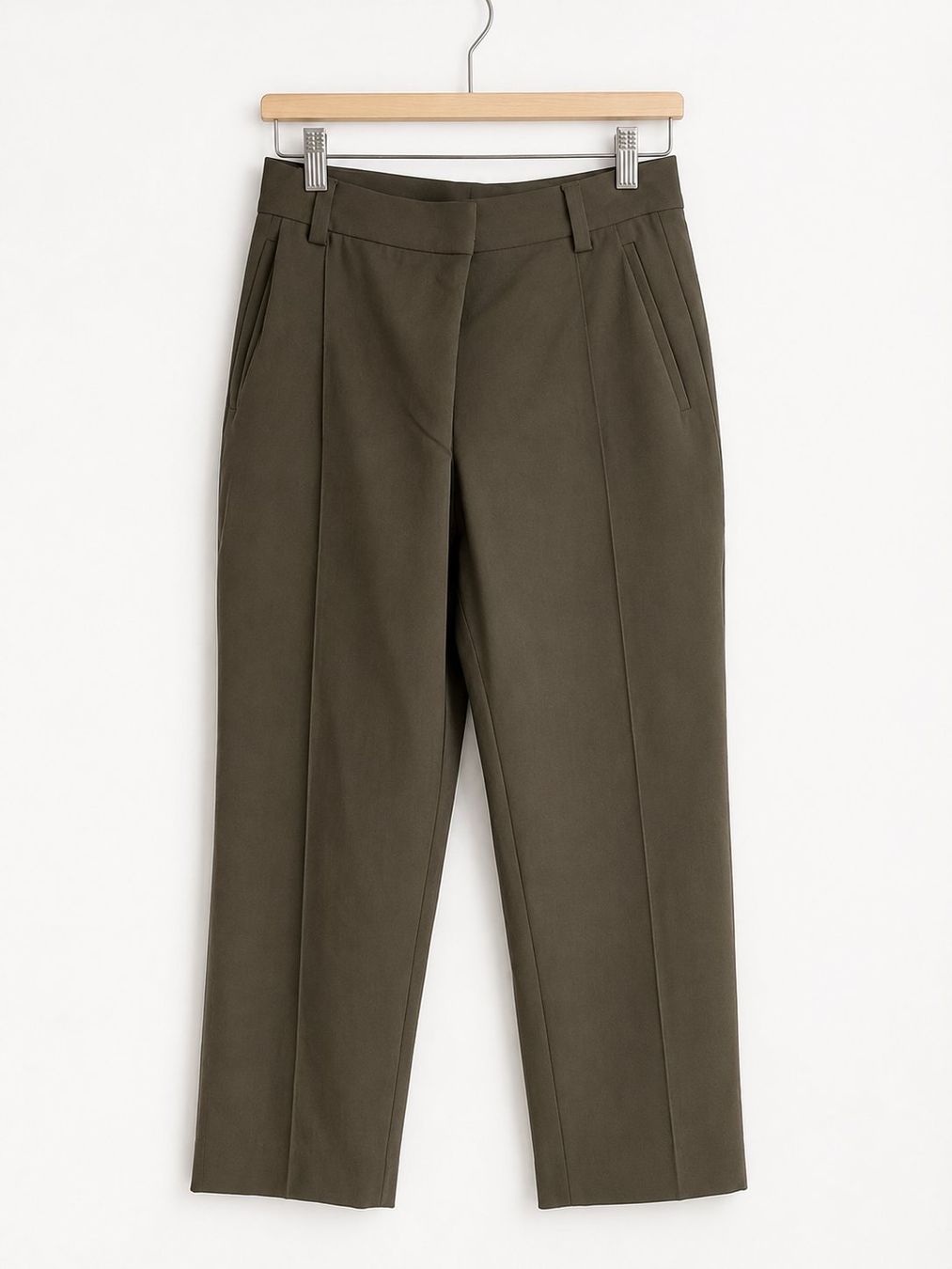 Brunello Cucinelli Pantaloni: Brunello Cucinelli Damenhose S, NP 990 CHF – Usato da Zürich venduto da nikkotyze