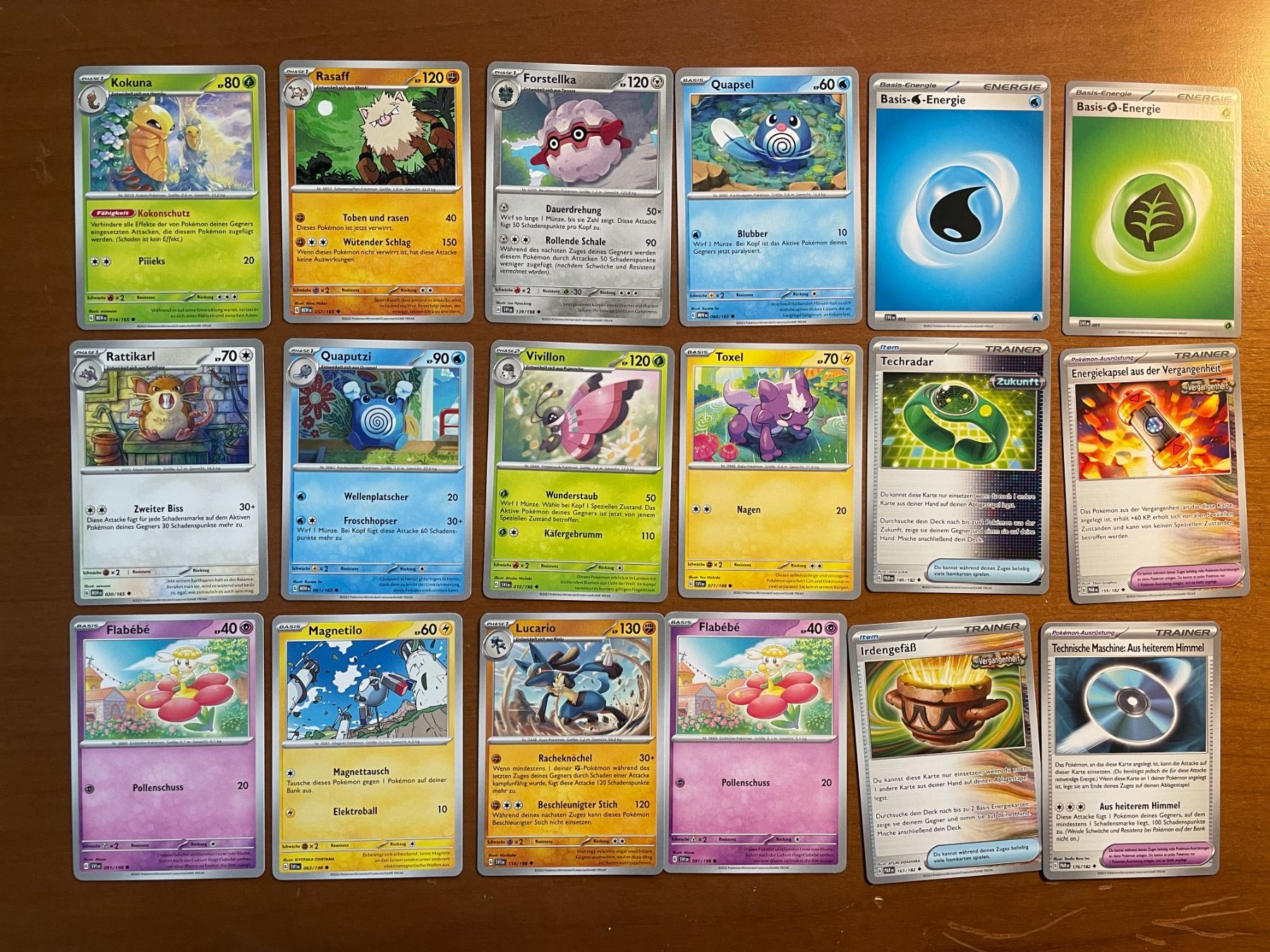 Pokémon Sammelbilder & Trading cards: Pokemon Karten Set (Versand gratis) – Neu (gemäss Beschreibung) aus Chur von Angerson