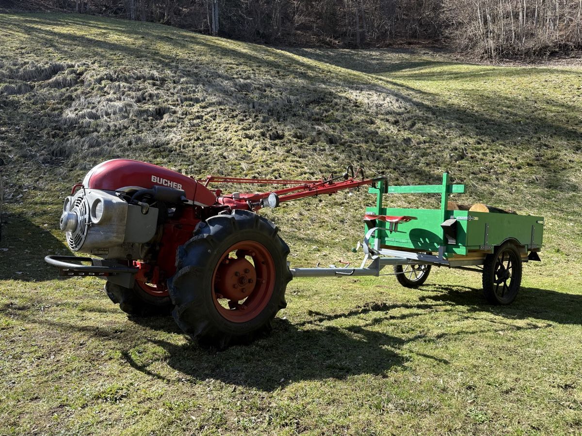 Bucher Trattori: Wunderschöner Bucher KT10 / MFK / Zubehör – Usato da St.Gallen venduto da JaHed 1